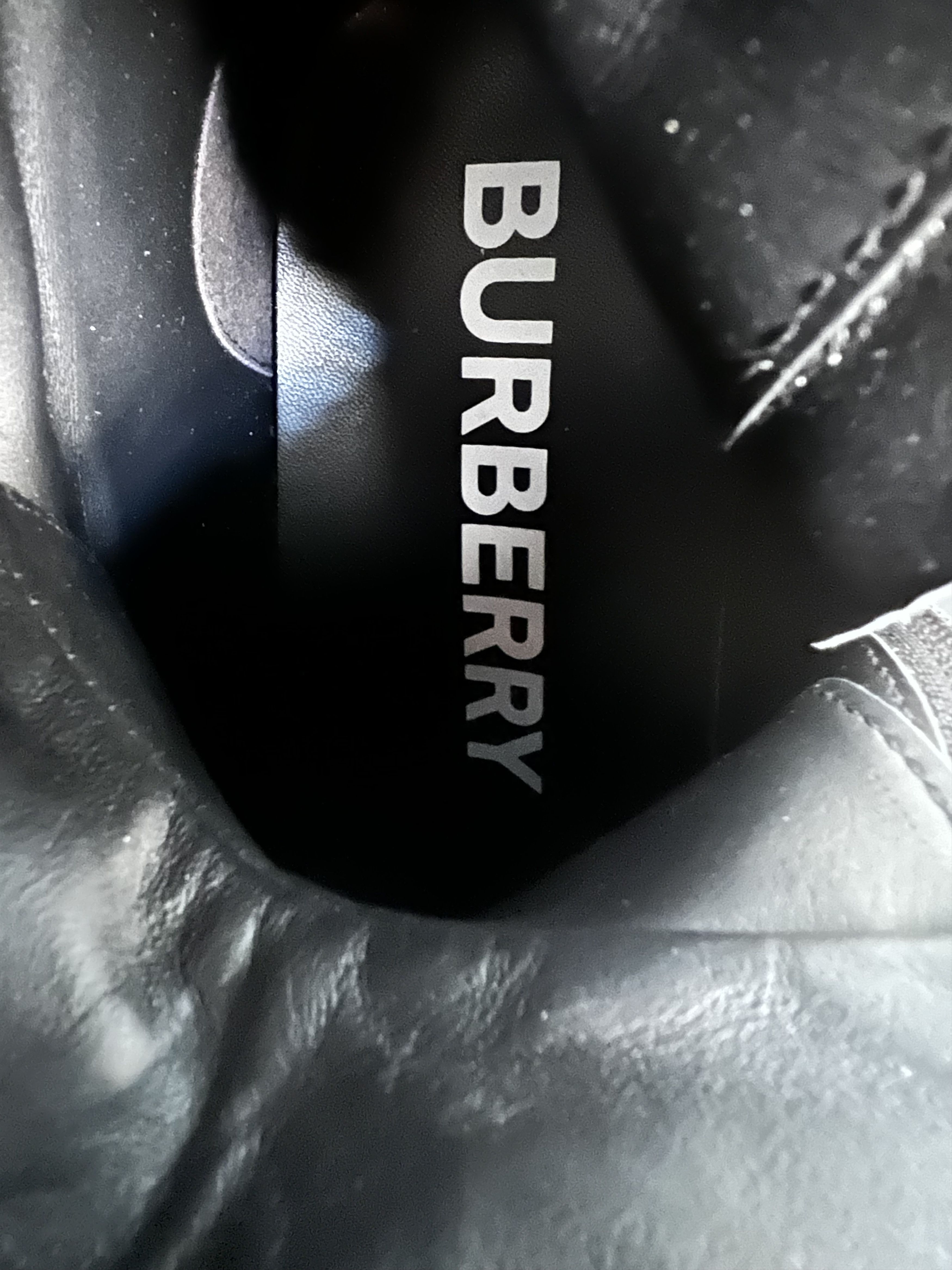 Burberry Knee-High Leather Sneakers Size US 9 / EU 42 - 12 Thumbnail