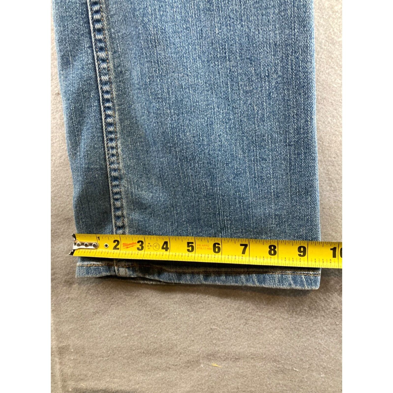 American Eagle Outfitters American Eagle Outfitters Jeans 4 Tall Flare Stretch Blue Medium Wash 90s Womens Size 27" / US 4 / IT 40 - 6 Thumbnail