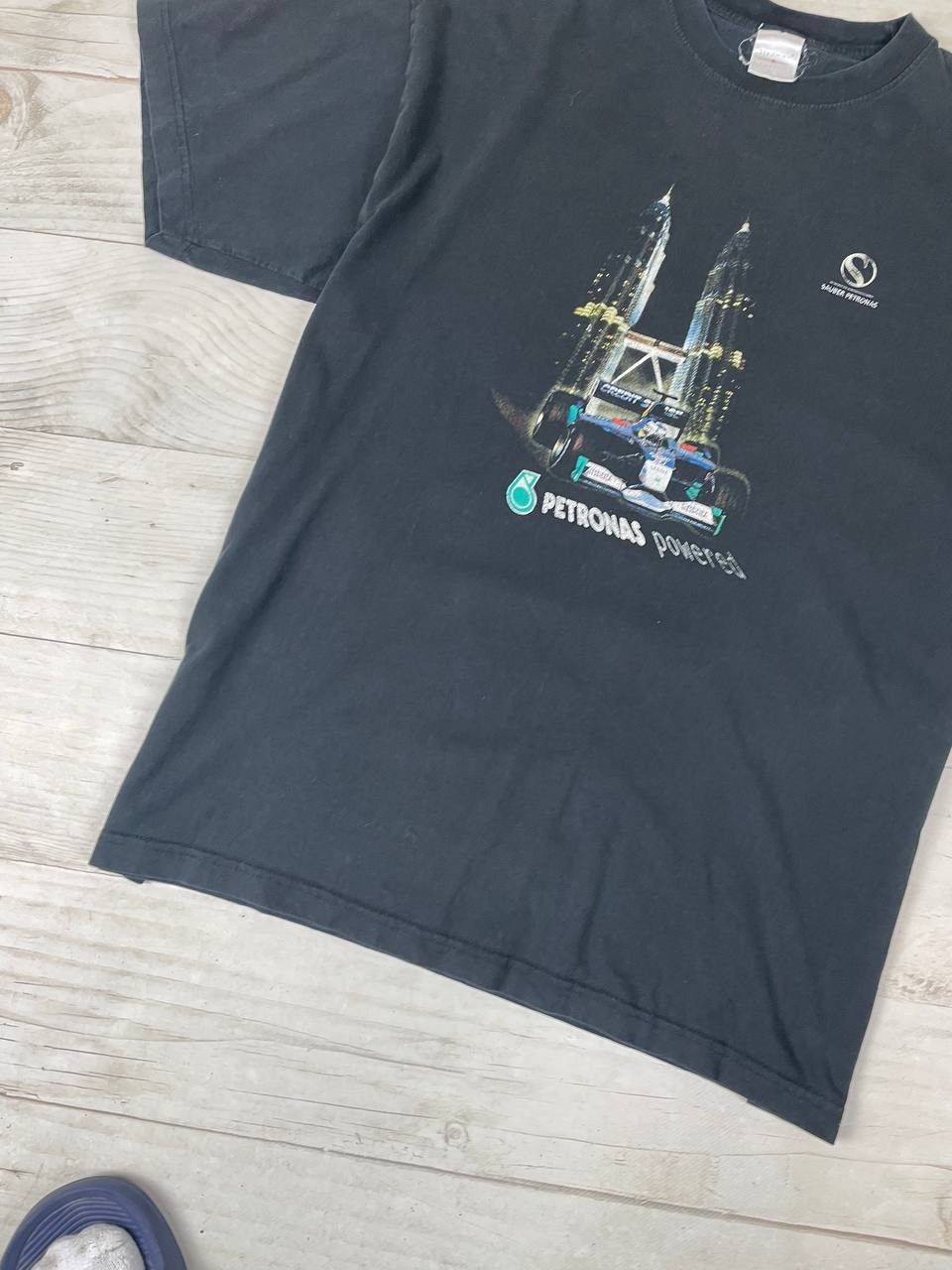 Formula 1 Vintage Petronas Powered F1 Racing T-Shirt 90s Size US L / EU 52-54 / 3 - 3 Thumbnail