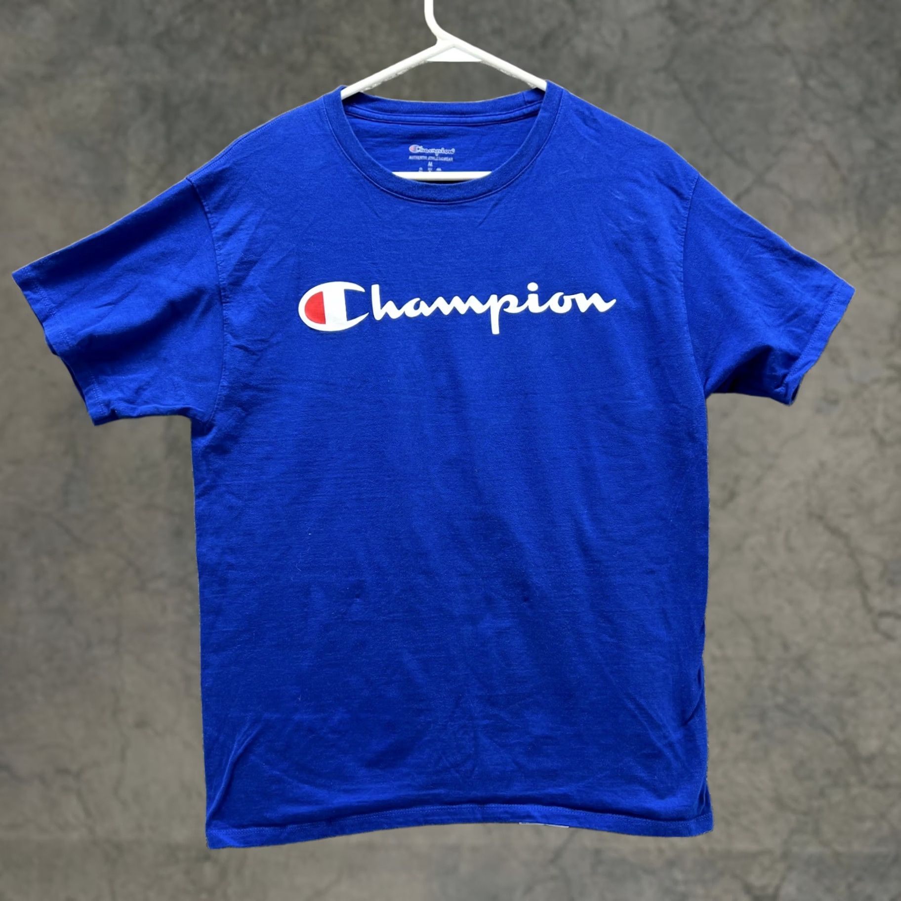 Champion VINTAGE Champion Shirt Men Medium Blue Short Sleeve Crew Neck Logo Athletic All Seasons Fall Winter Spring 90s Mens Size US M / EU 48-50 / 2 - 1 Thumbnail