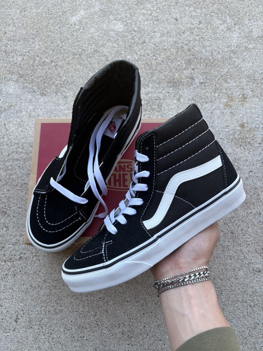 DS Vans Sk8-Hi Black/White Size 5