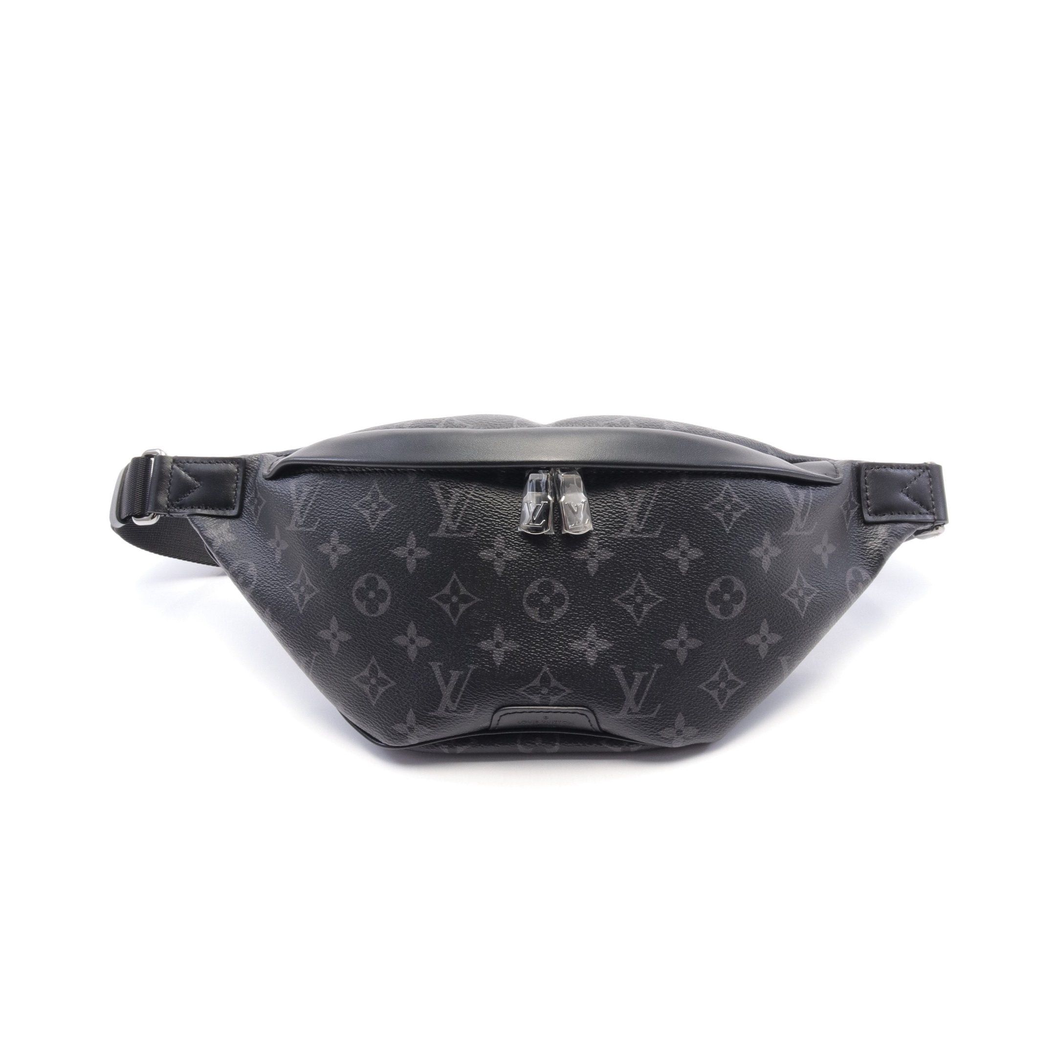 Louis Vuitton Louis Vuitton Discovery Bum Bag Monogram Eclipse Body Waist Leather Black Size ONE SIZE - 1 Thumbnail