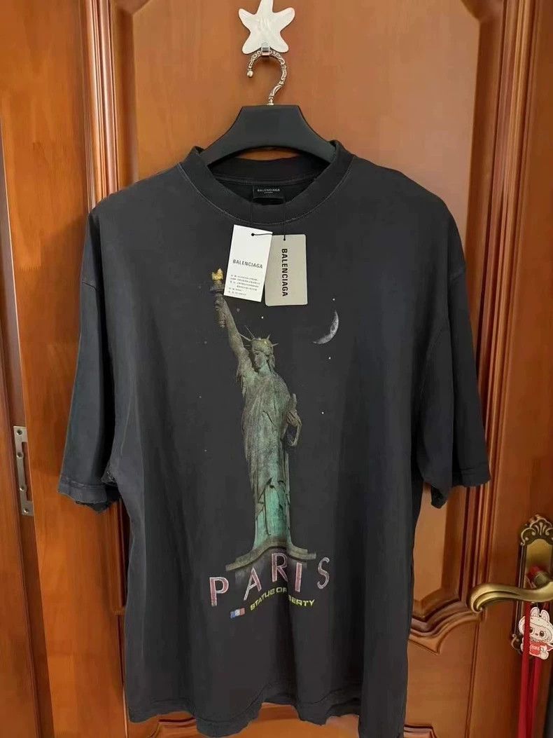 Balenciaga Balenciaga Statue of Liberty Sabotage Short Sleeve Size US XS / EU 42 / 0 - 1 Thumbnail