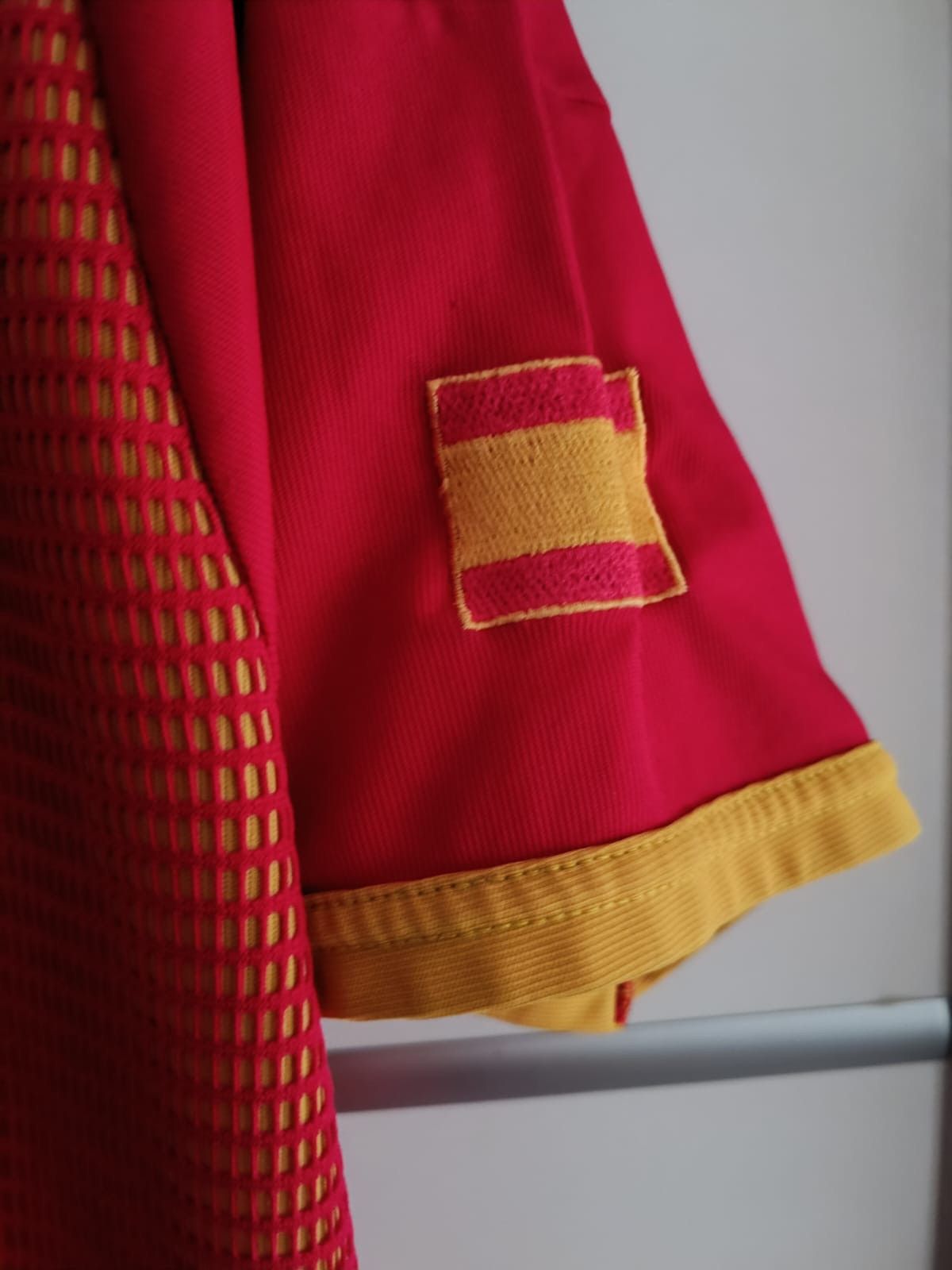 Vintage España Spain Raul vintage Spanish national team jersey Size US M / EU 48-50 / 2 - 3 Thumbnail