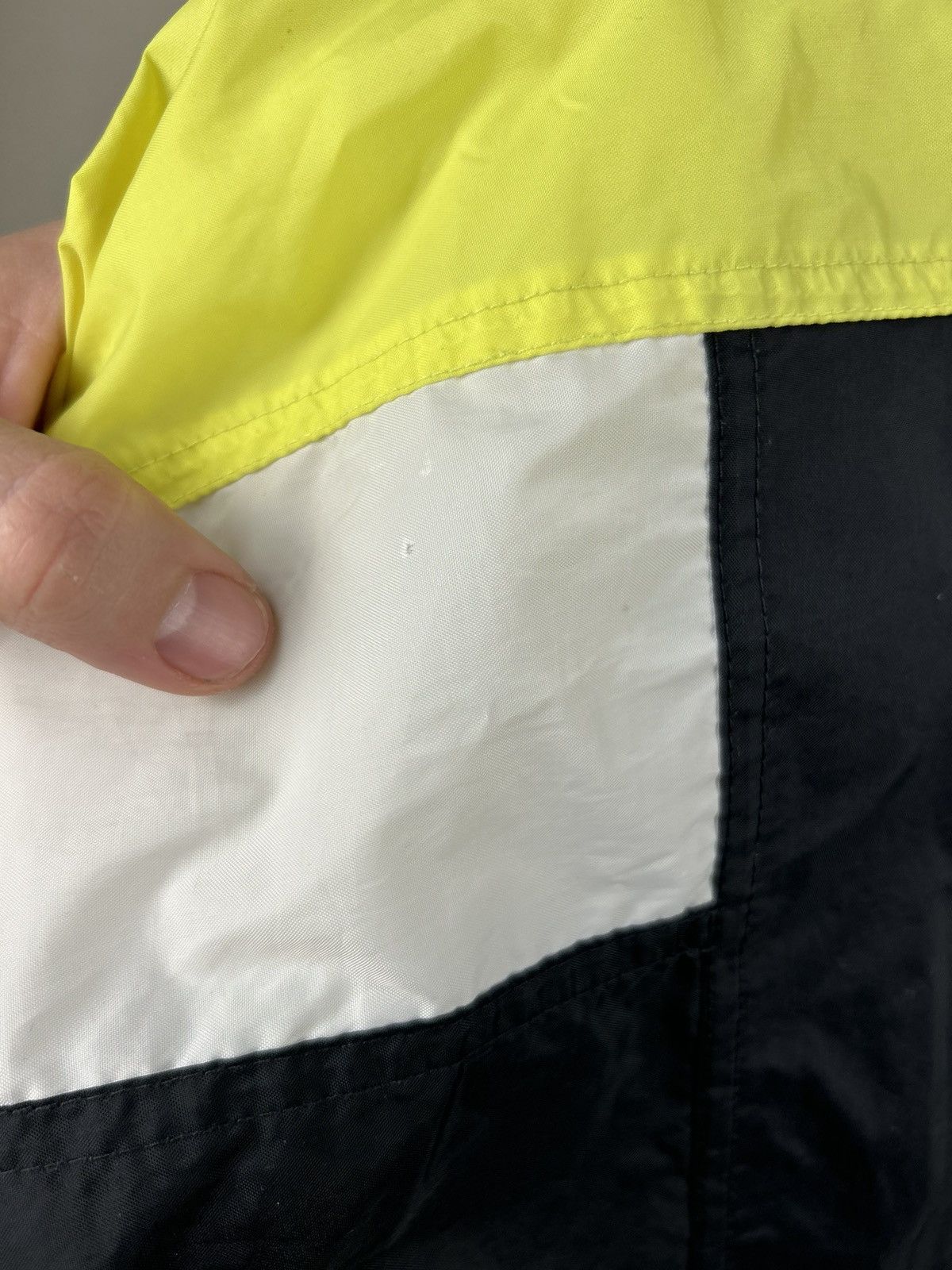 Nike Vintage 90s Nike Borussia Dortmund Jacket Jersey Rare Size US S / EU 44-46 / 1 - 5 Thumbnail