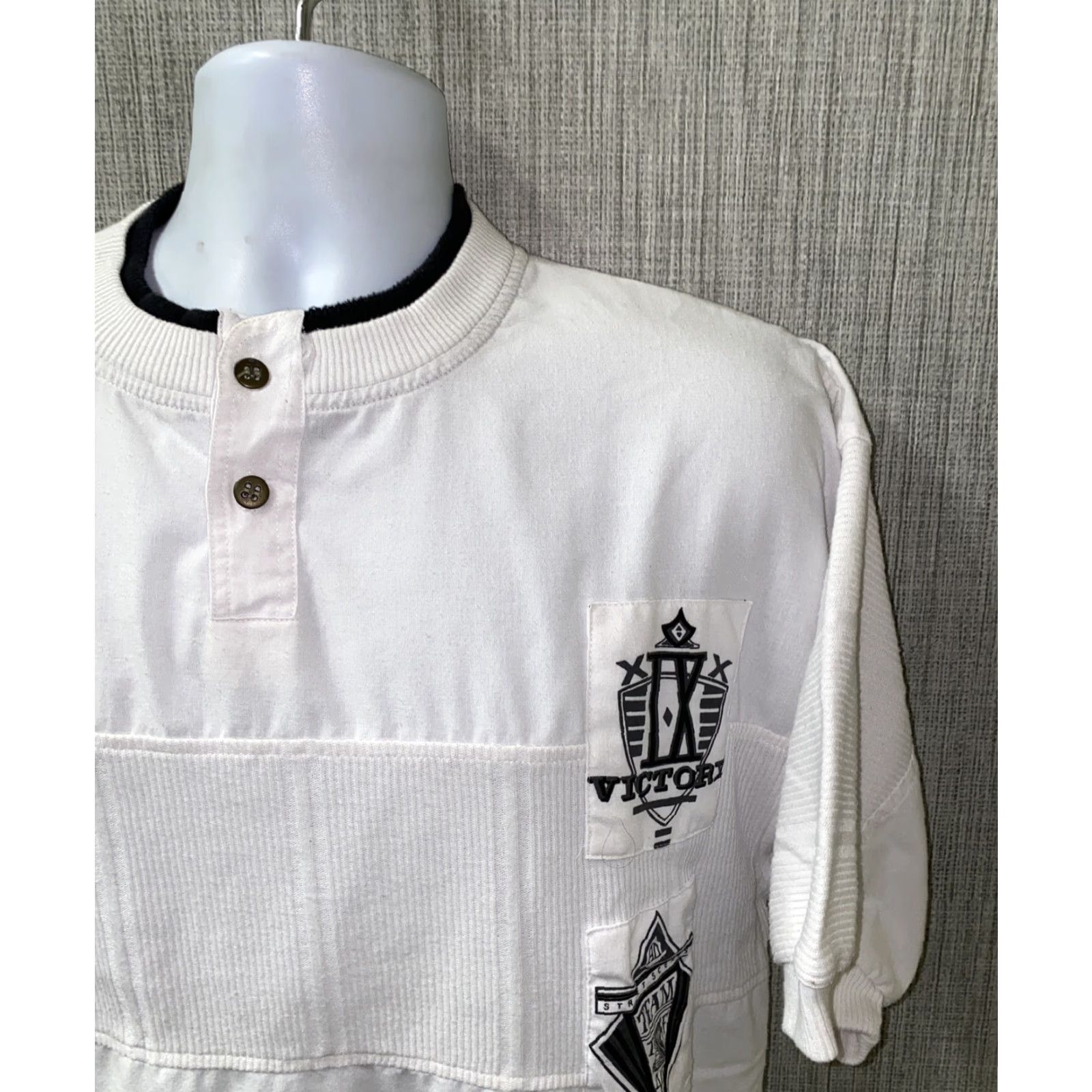 Avenue Avenues Mens White Short Sleeve Henley Style T-Shirt Size S Size US S / EU 44-46 / 1 - 2 Thumbnail