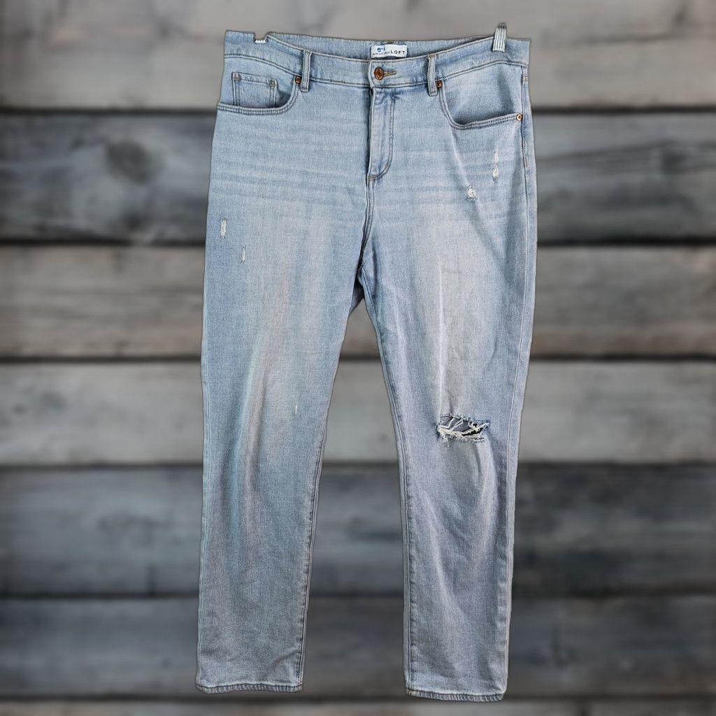 Loft Ann Taylor LOFT Womens Girlfriend Jeans Sz 12 Blue Light Wash Distressed Size 34" / US 12 / IT 48 - 1 Thumbnail