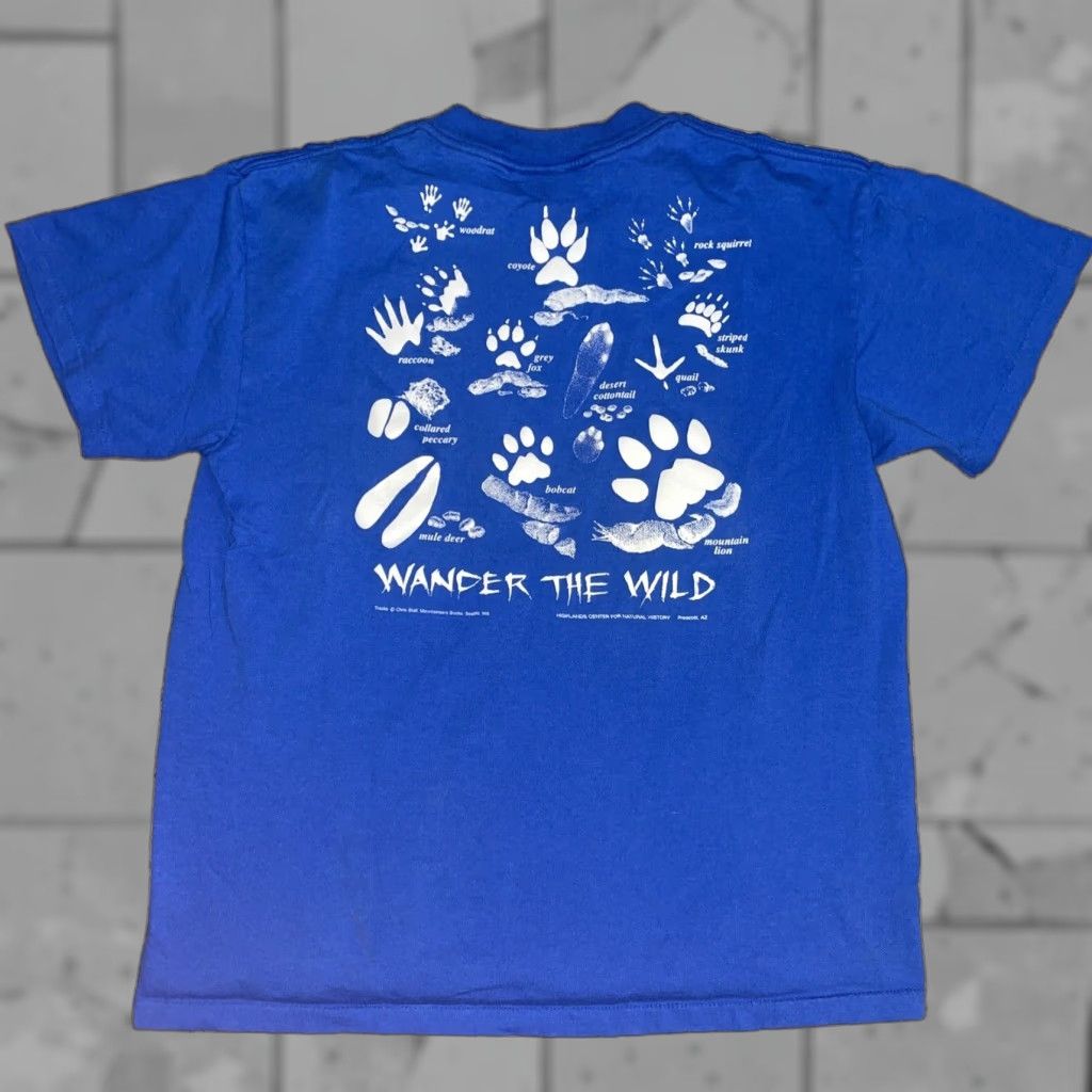 Vintage VINTAGE Wander The Wild Blue T-Shirt Single Stitch Mens Size L Blue Stitch T-Shirt Mens 90s Style Size US L / EU 52-54 / 3 - 1 Thumbnail
