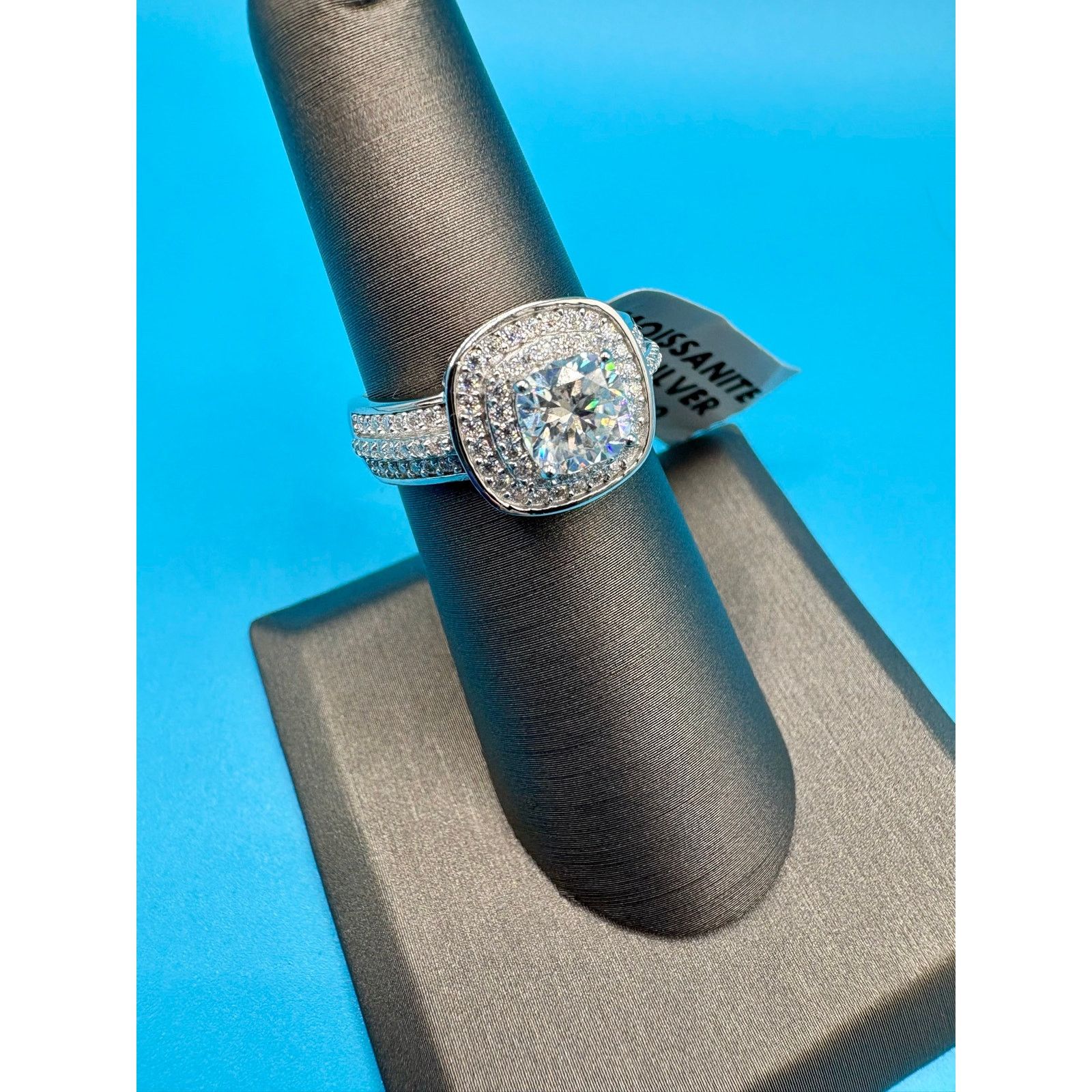 Jewelry NWT Sz.6 - Womens 1.75ct Moissanite Ring, Stamped 925 Silver Size ONE SIZE - 8 Thumbnail