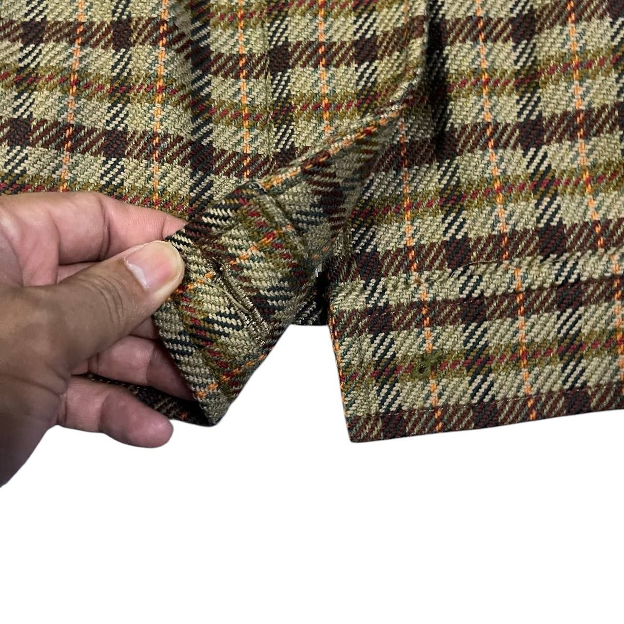 Burberry Vintage Burberry Checked Wool Jacket Size M / US 6-8 / IT 42-44 - 5 Thumbnail