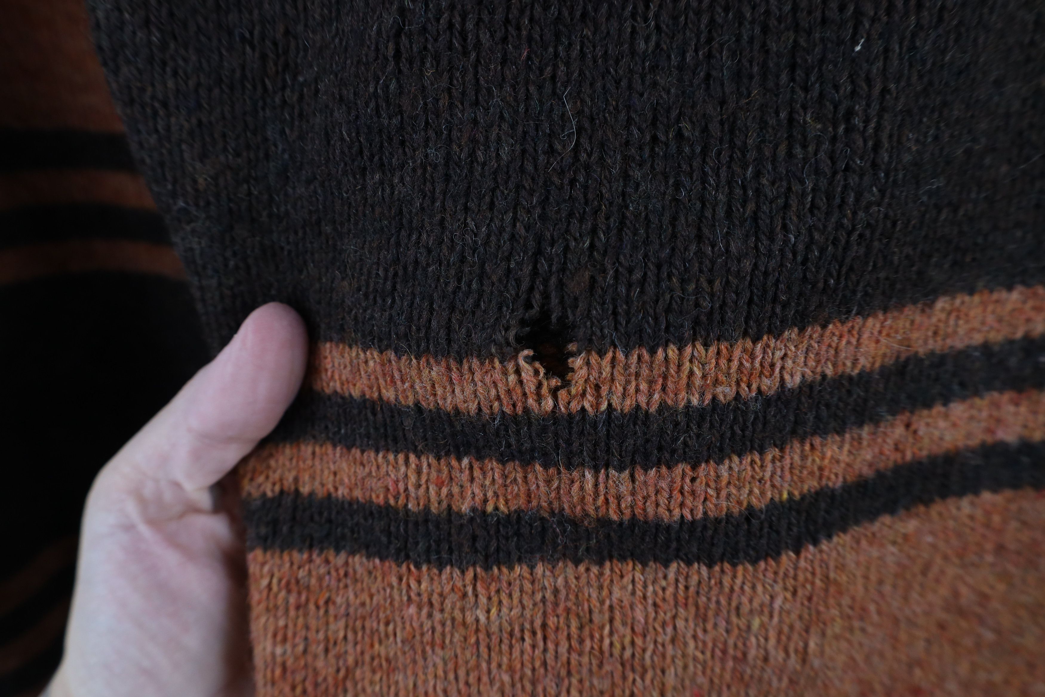 Vintage Vintage 70s Streetwear Wool Blend Knit Striped Sweater USA Size US M / EU 48-50 / 2 - 4 Thumbnail