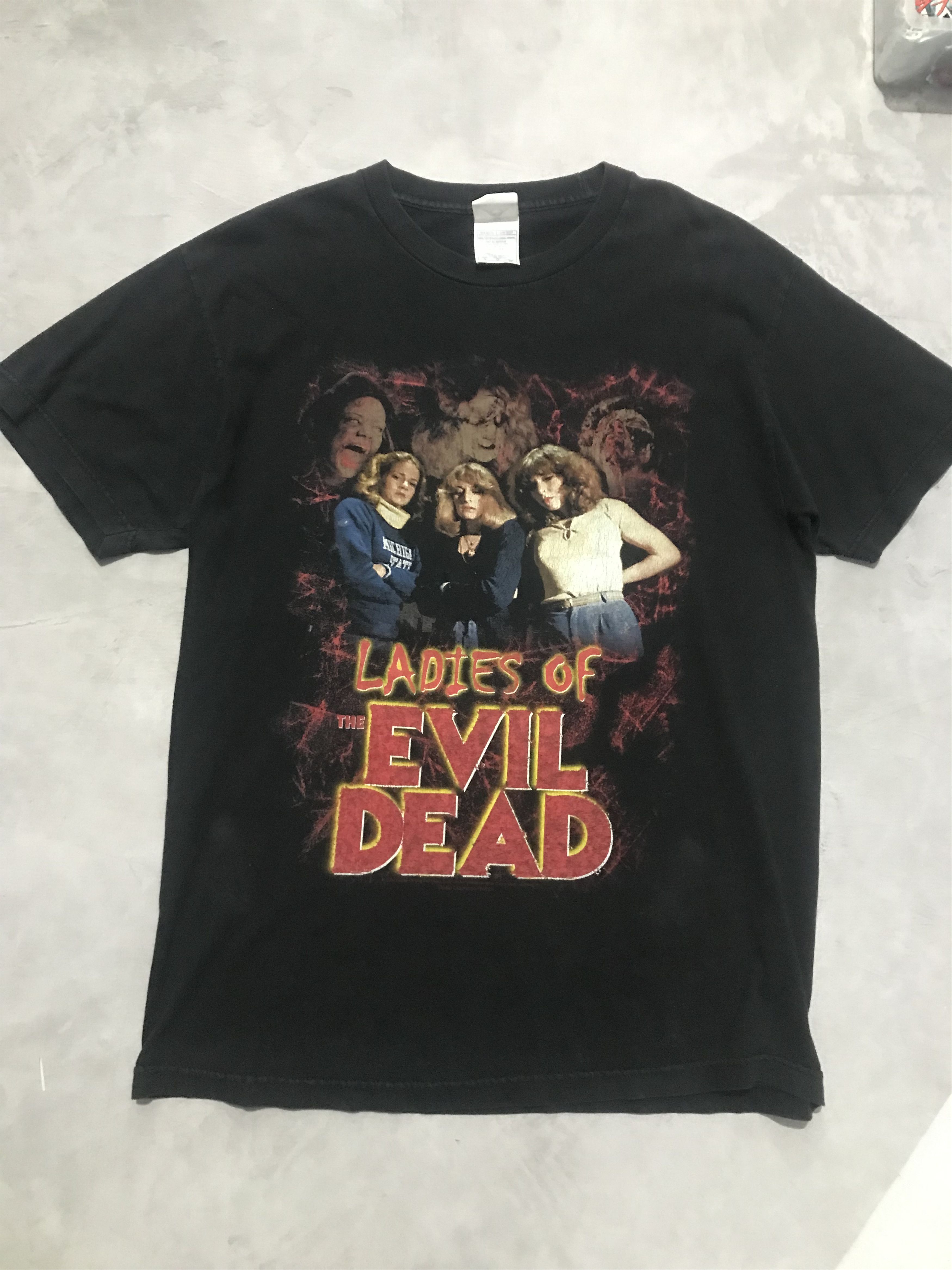 Vintage Vintage LADIES OF EVIL DEAD 2004 Size US L / EU 52-54 / 3 - 1 Thumbnail
