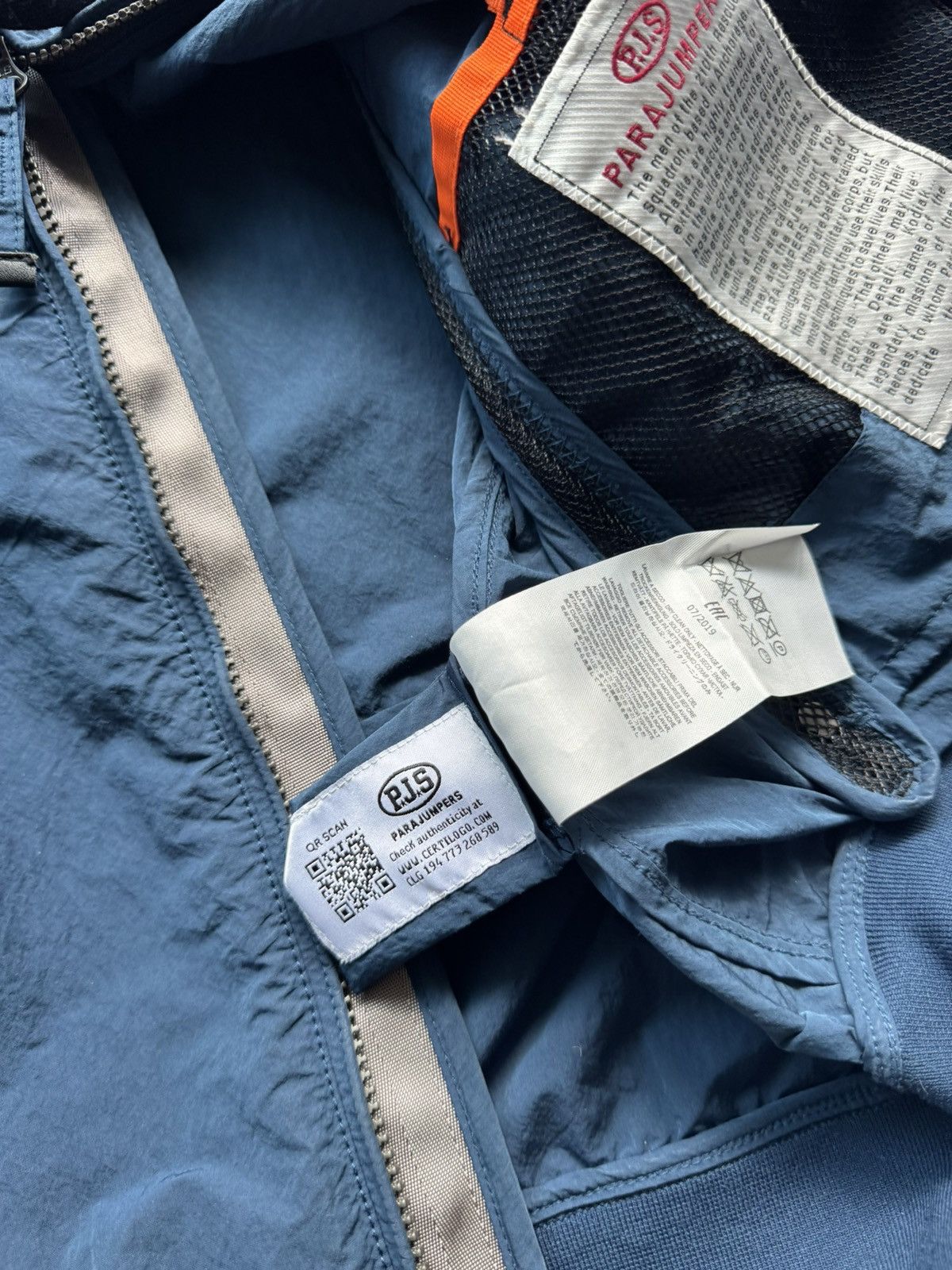 Parajumpers Parajumpers Shimmer Blue Windbreaker Jacket Size L Size US L / EU 52-54 / 3 - 15 Thumbnail