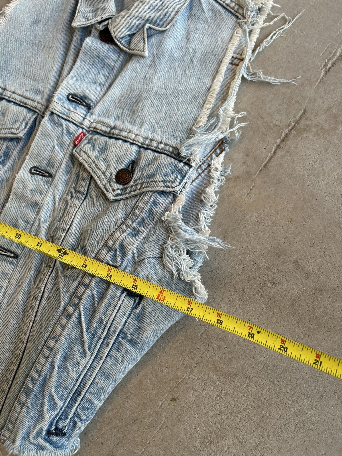 Levi's × Vintage Vintage Levis Sawed Distressed Vest Size S / US 4 / IT 40 - 6 Thumbnail