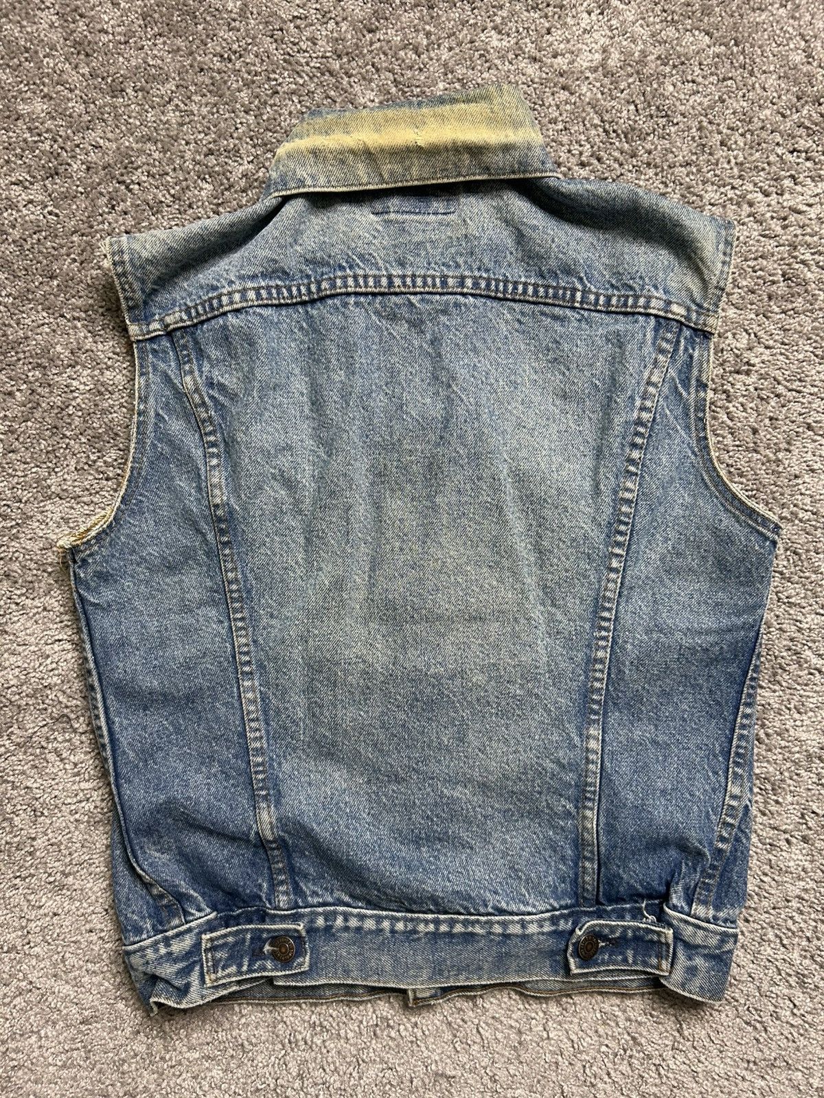 Levi's Vintage 80s Levi’s Denim Vest Jacket Button USA Faded Size US S / EU 44-46 / 1 - 9 Thumbnail