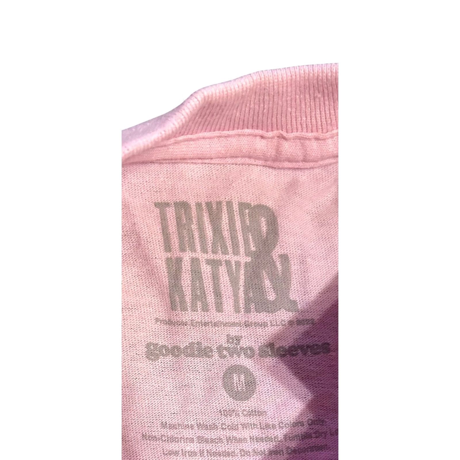 Vintage Trixie & Katya Pink Women’s T-Shirt NWT Sz Medium Short Sleeve Tee 2 Face Print 90s Size M / US 6-8 / IT 42-44 - 6 Thumbnail