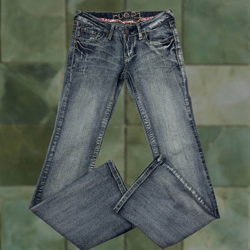 Vintage VINTAGE Rue 21 Jeans Womens Size 0 Bootcut Flare Hipster 90s Y2K Punk Blue Denim Cotton Spandex Inseam 32 Size 42" / US 20 - 1 Thumbnail