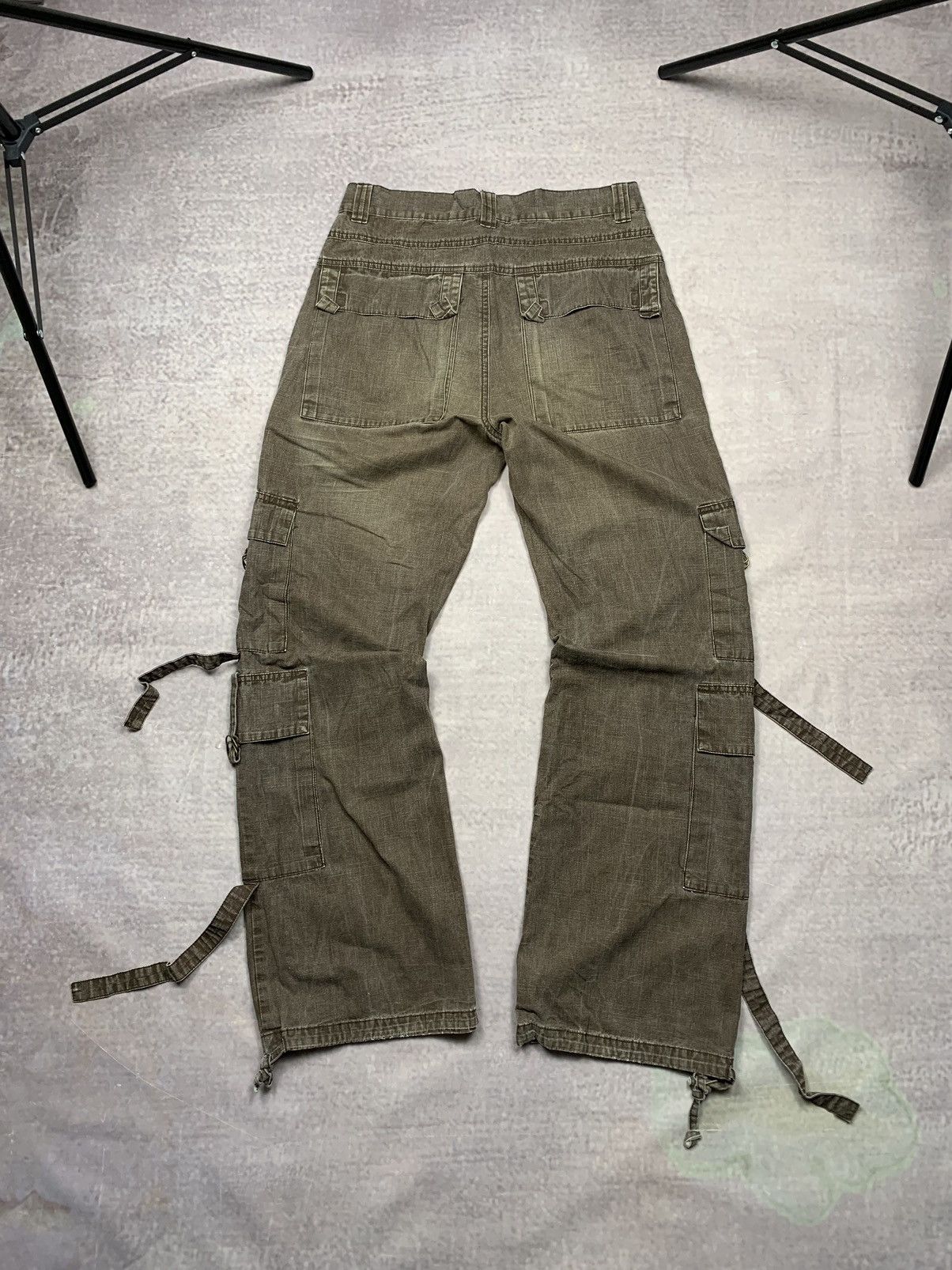 Japanese Brand × Seditionaries Junye jeans tactical multipocket utility bondage cargo pants Size US 32 / EU 48 - 4 Thumbnail