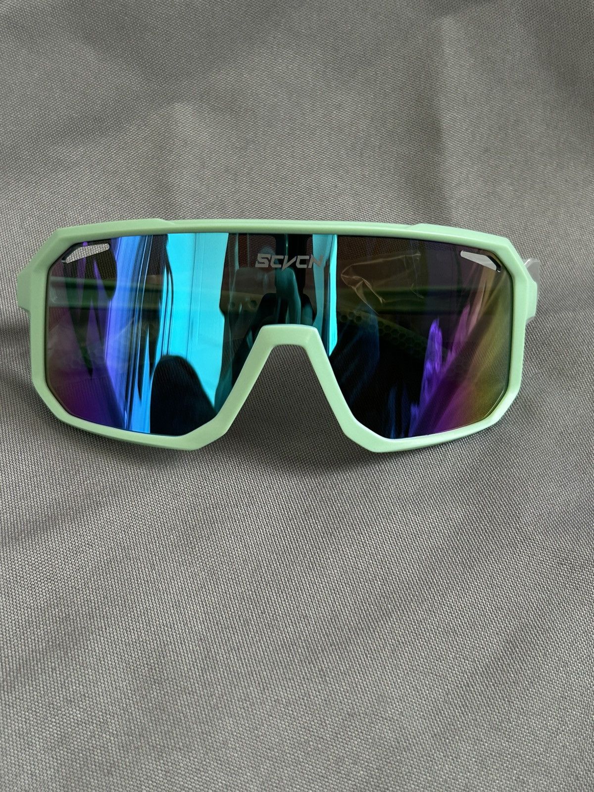 Other SCVCN Mint Green Sports Sunglasses Size ONE SIZE - 1 Thumbnail