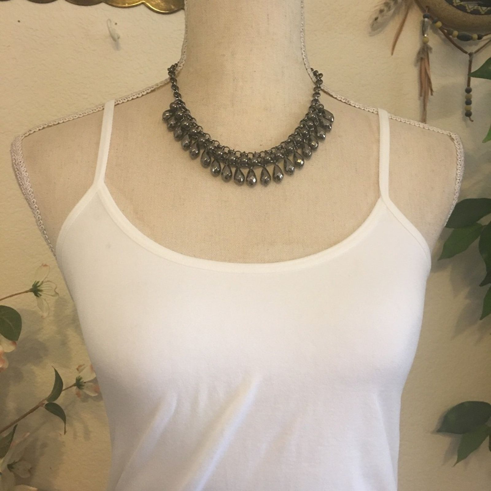 Jewelry Shiny chrome tone faceted bead bib necklace Size ONE SIZE - 3 Thumbnail