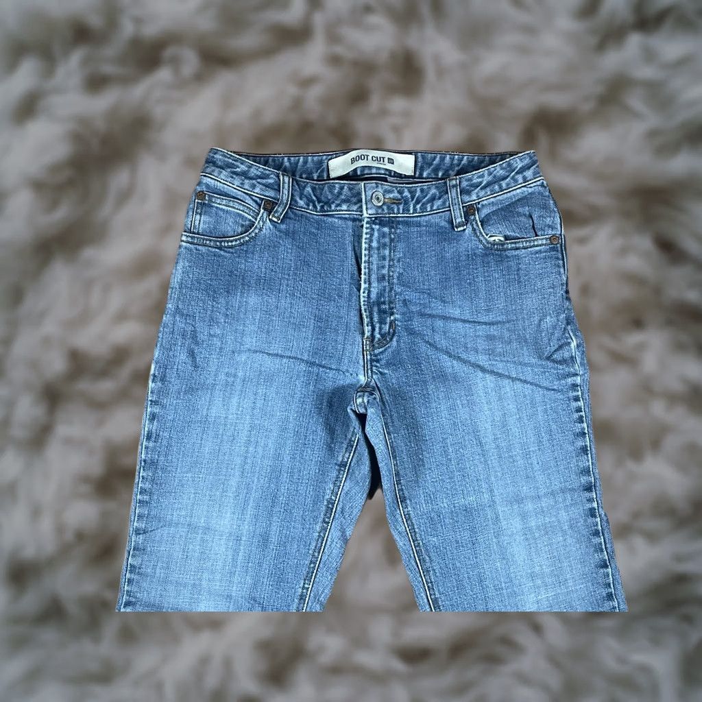 Gap Gap Boot Cut Jeans Blue Medium Wash 5-Pocket Women’s 8R Reg Size 30" / US 8 / IT 44 - 1 Thumbnail