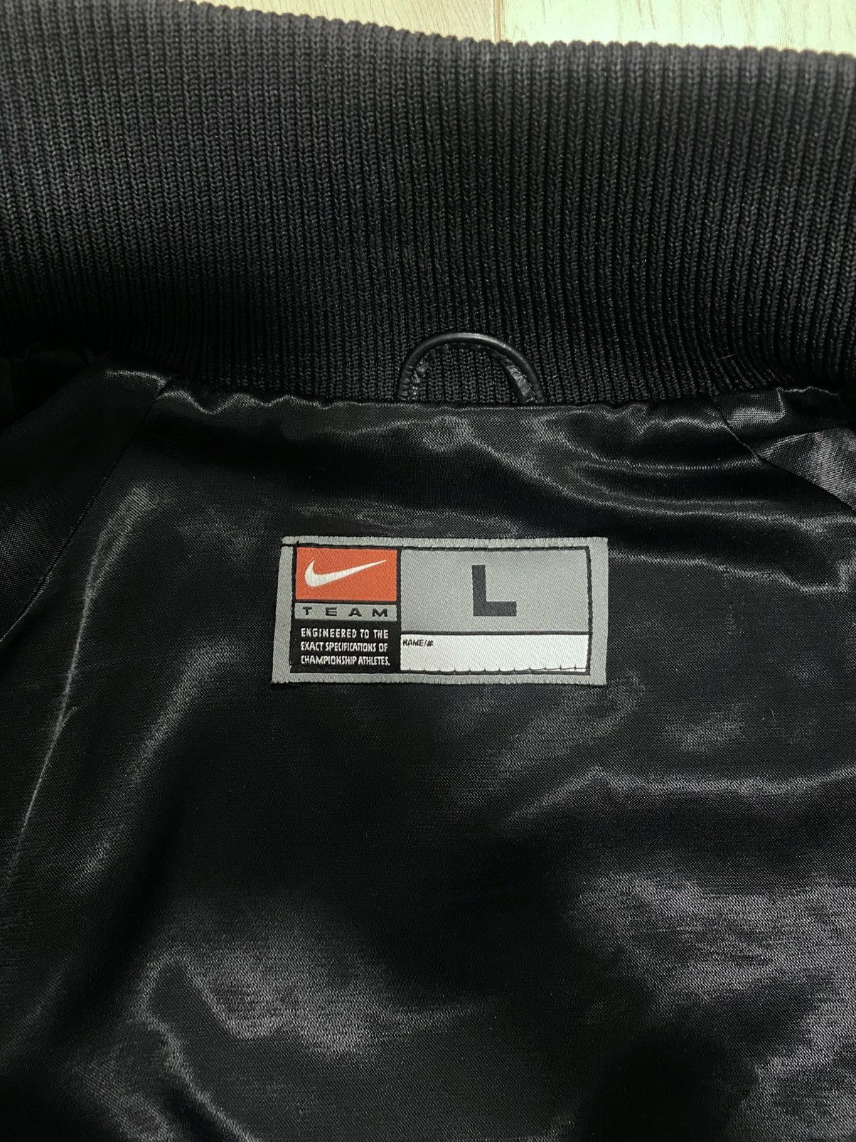 Nike Vintage Nike Jacket Men’s Large Leather Wool Varsity Y2K Size US L / EU 52-54 / 3 - 3 Thumbnail