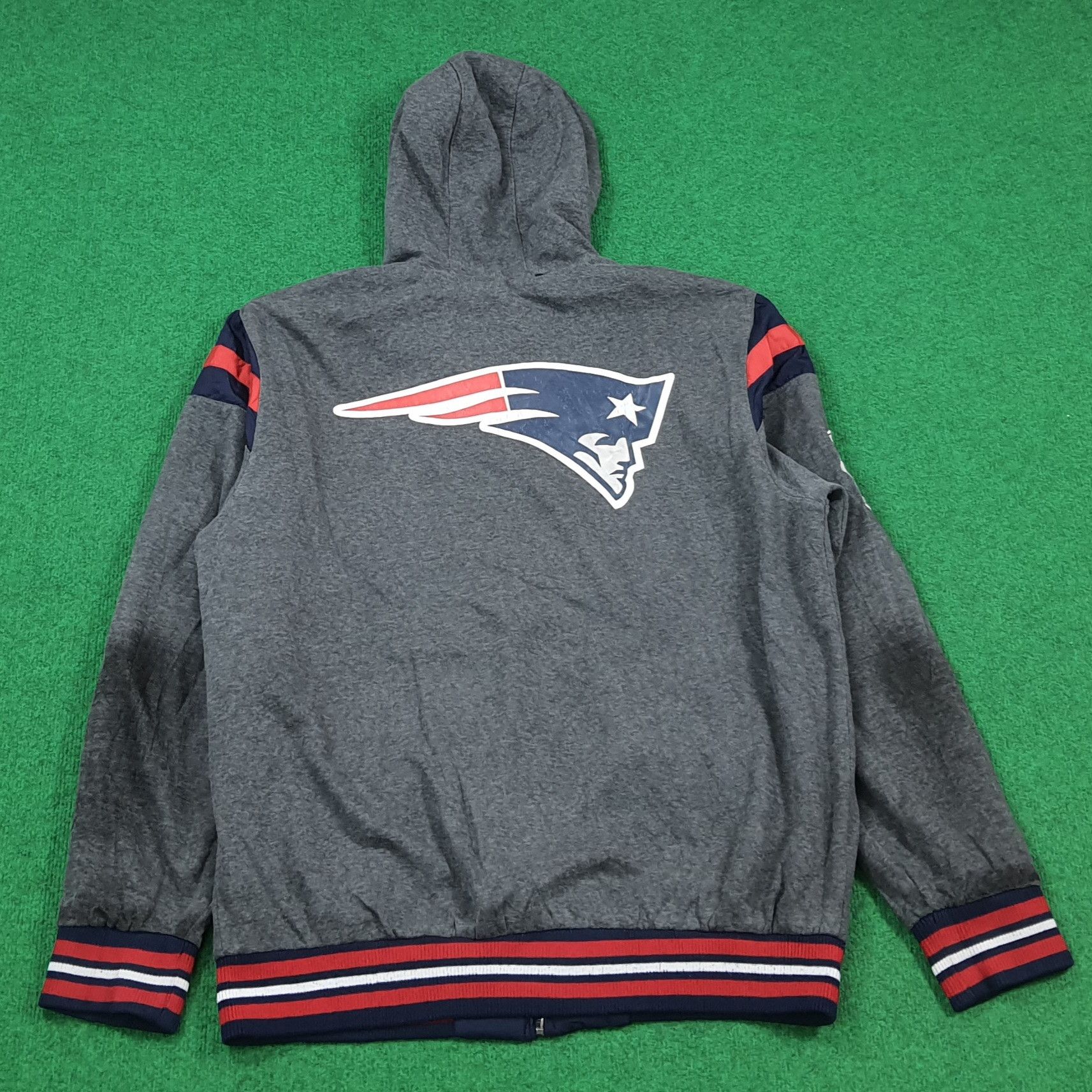 NFL Vintage New England Patriots Reversible Jacket Hoodie C288N2 Size US XL / EU 56 / 4 - 10 Thumbnail