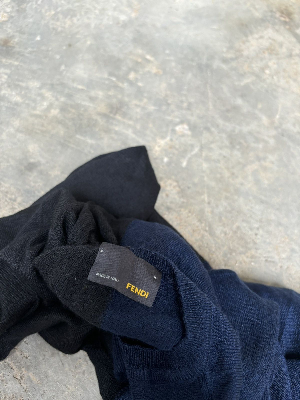 Fendi Fendi Italy Tshirt Size L / US 10 / IT 46 - 5 Thumbnail