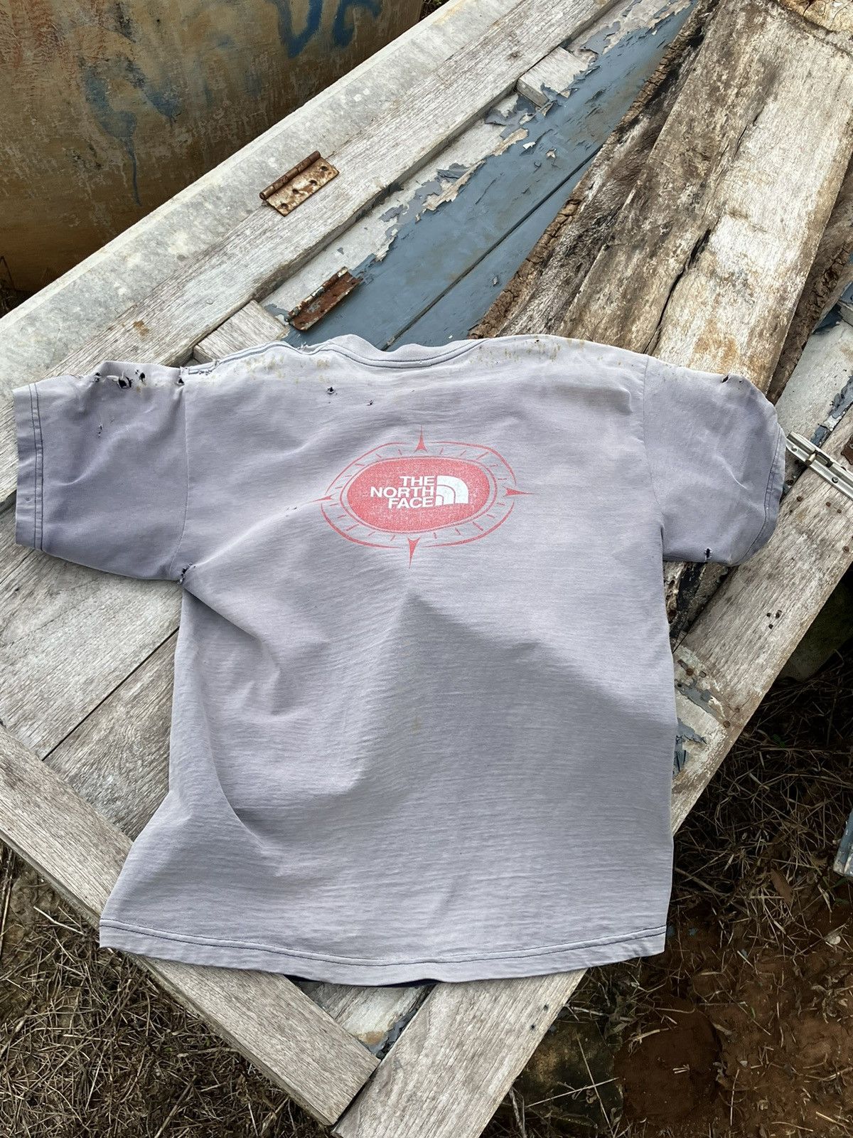 StraightFaded × The North Face Color fading from natural sunlight Size US S / EU 44-46 / 1 - 3 Thumbnail