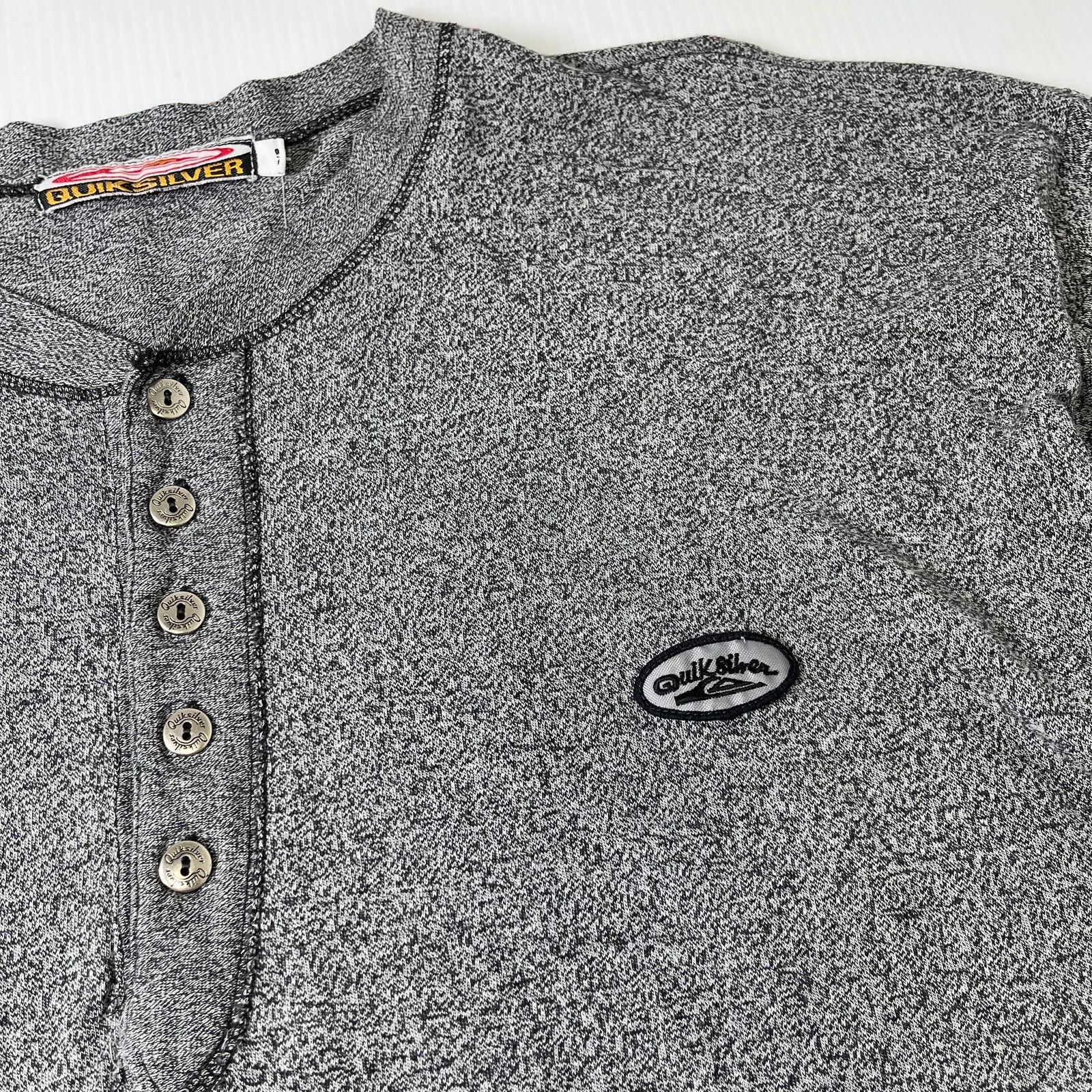 Quiksilver Vintage Quiksilver Henley Surf 1/2 Button Shirt L Size US L / EU 52-54 / 3 - 2 Thumbnail