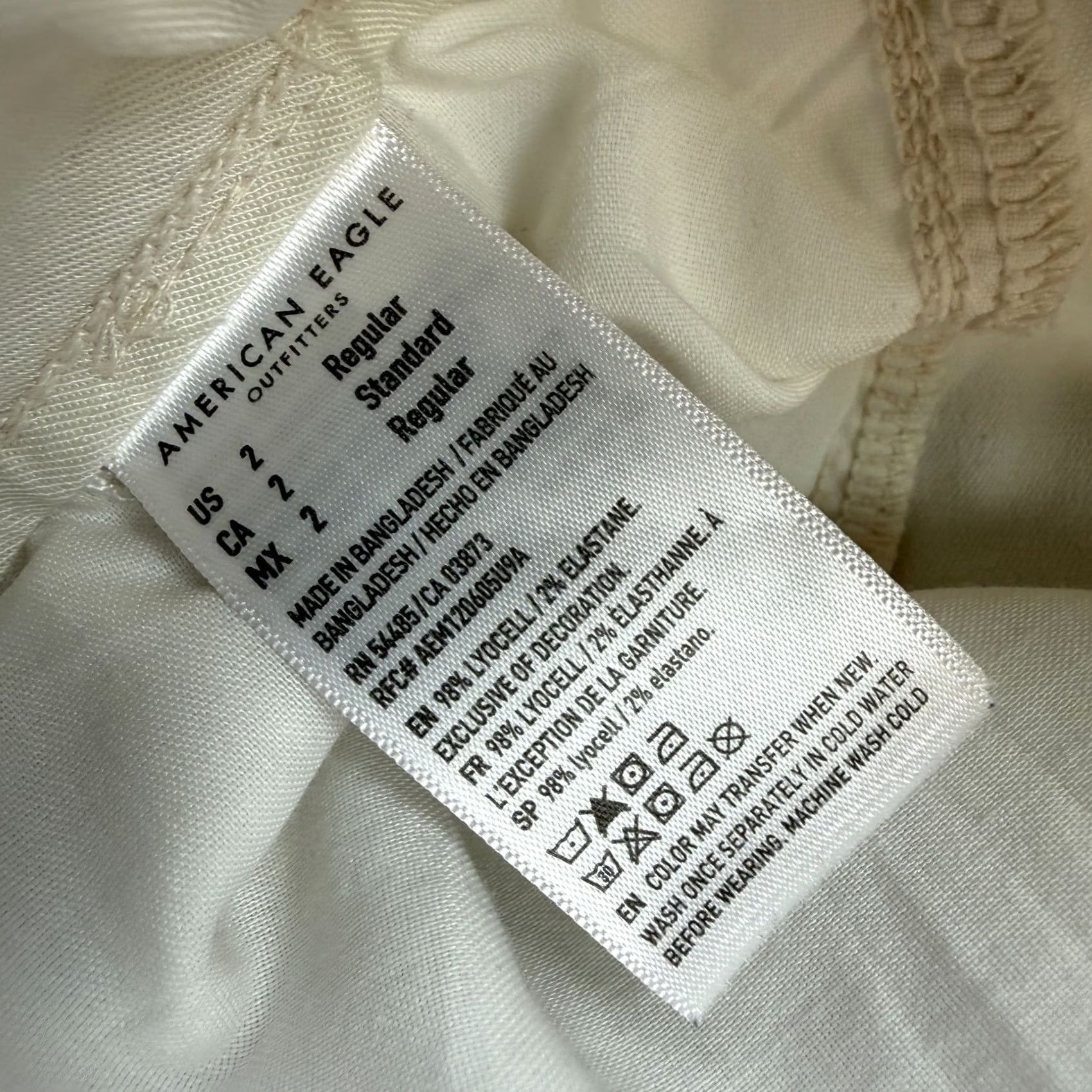 American Eagle Outfitters Item Specifications: Shoe Type: Running Size 28" / US 6 / IT 42 - 7 Thumbnail