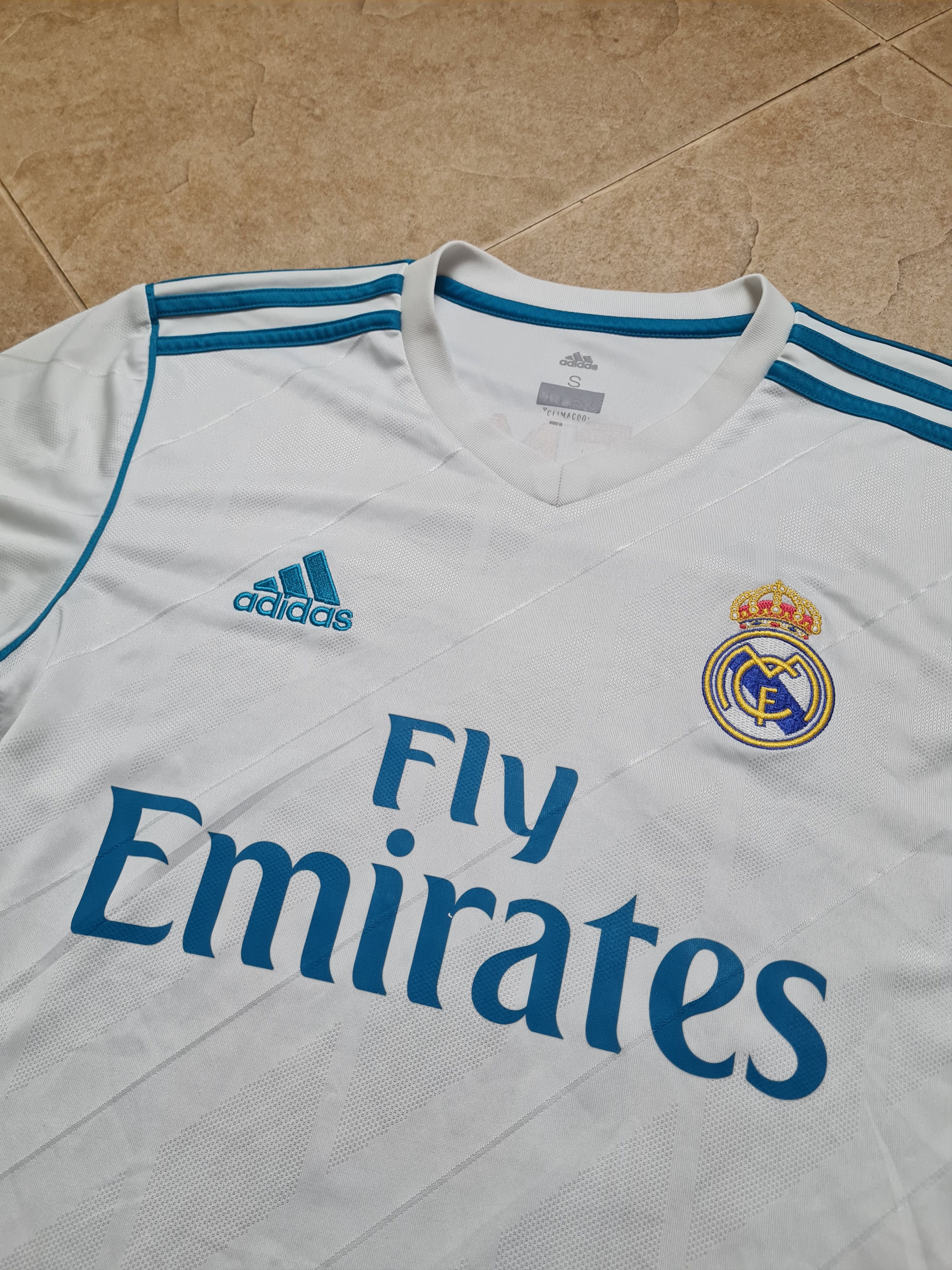 Adidas Real Madrid Adidas #14 CASEMIRO 2017/18 Home Soccer Shirt S Size US S / EU 44-46 / 1 - 9 Thumbnail