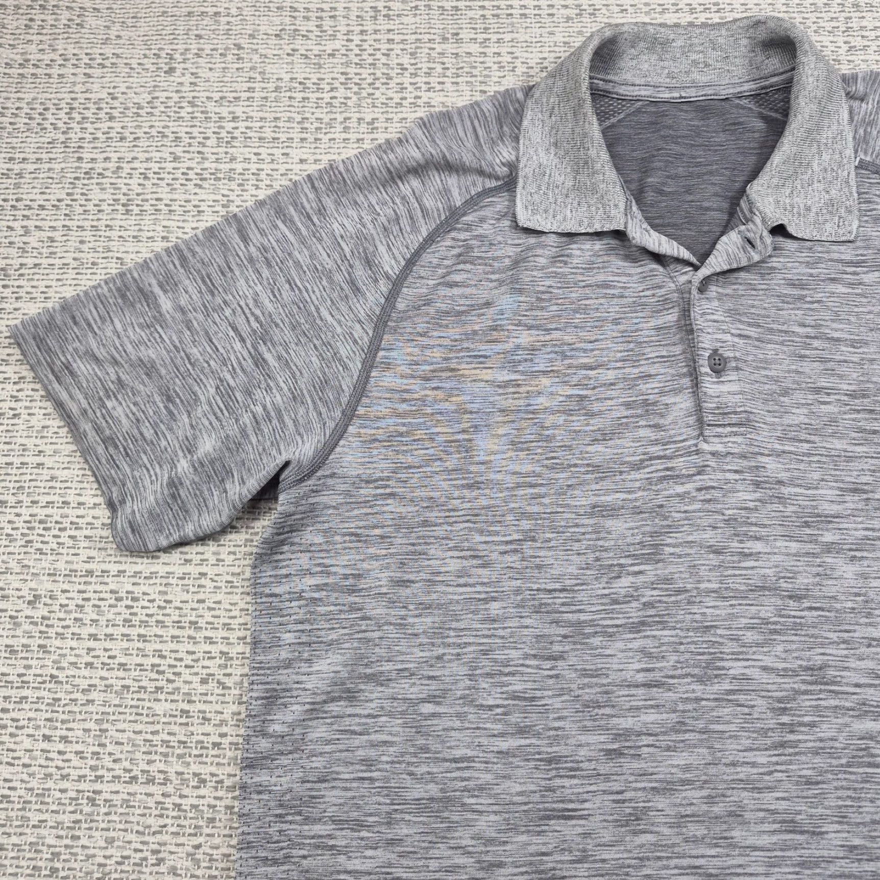Lululemon Lululemon Polo Shirt Mens Large Gray Performance Quick Dry Stretch Golf Athletic Size US L / EU 52-54 / 3 - 3 Thumbnail