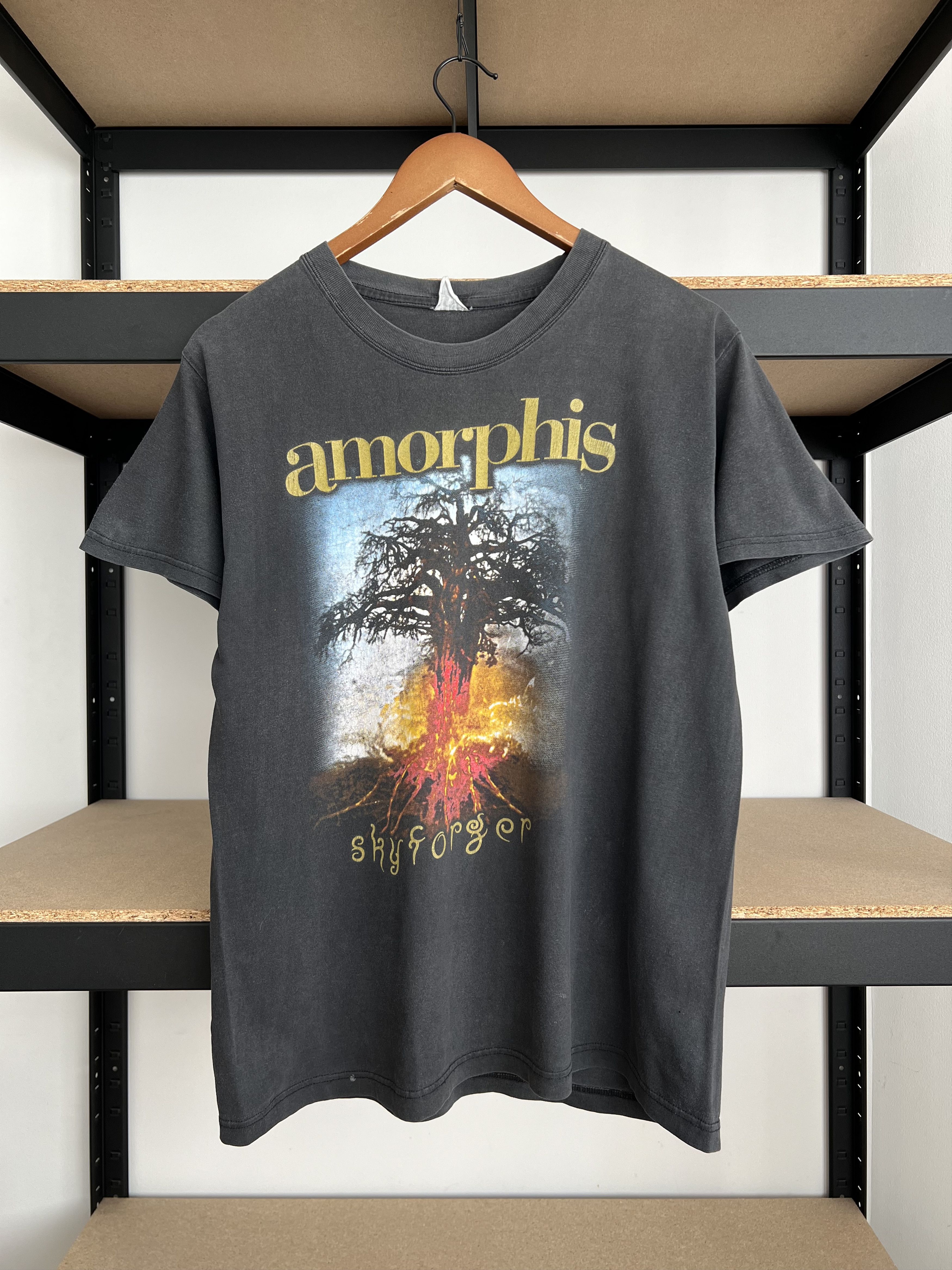 Band Tees Vintage 2000s Amorphis Skyforger Black T-shirt Size US M / EU 48-50 / 2 - 1 Thumbnail