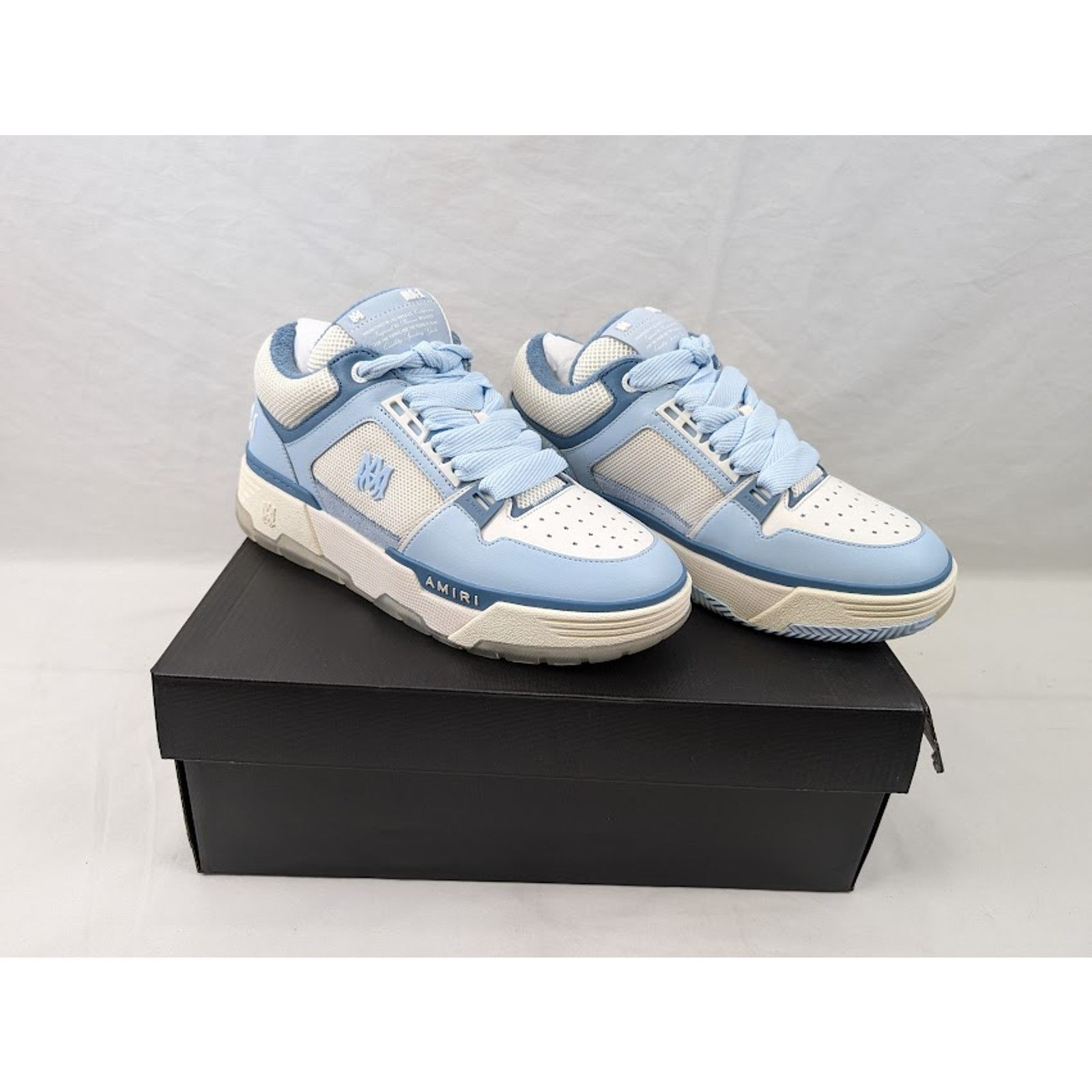 Amiri o1rshd1 MA-1 Low-Top Sneakers in Alabaster Blue Size US 8 / EU 41 - 21 Thumbnail
