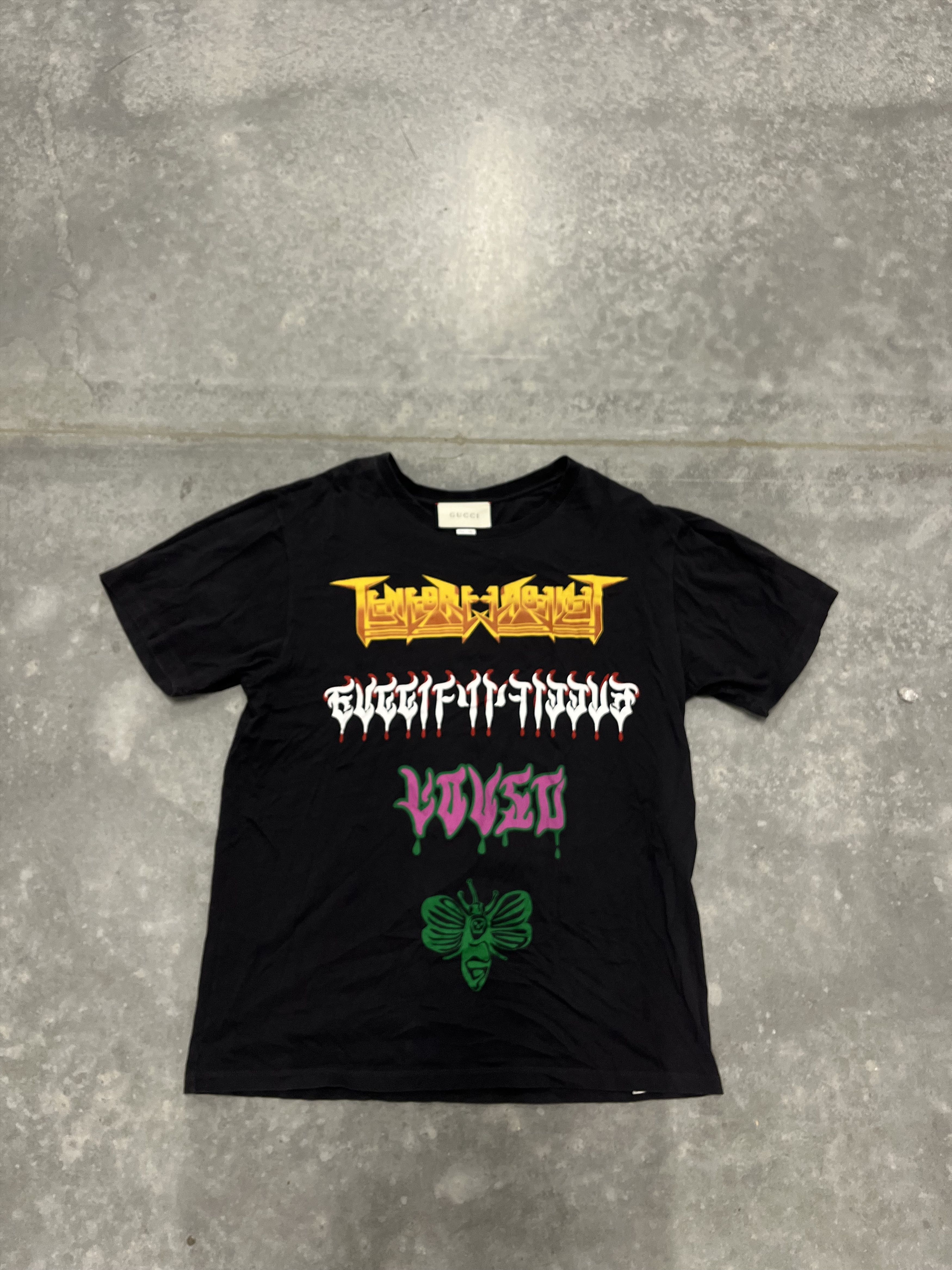 Gucci GUCCI Metal Logo T-Shirt in Black Sz L Size US L / EU 52-54 / 3 - 1 Thumbnail