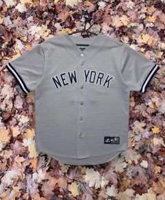 Men's New York Yankees Shirts (Button Ups)