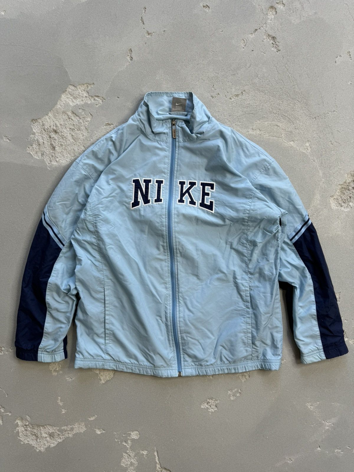 Nike × Vintage Nike Vintage Y2K Big Nike Logo Track Jacket Windbreaker Size US S / EU 44-46 / 1 - 3 Thumbnail