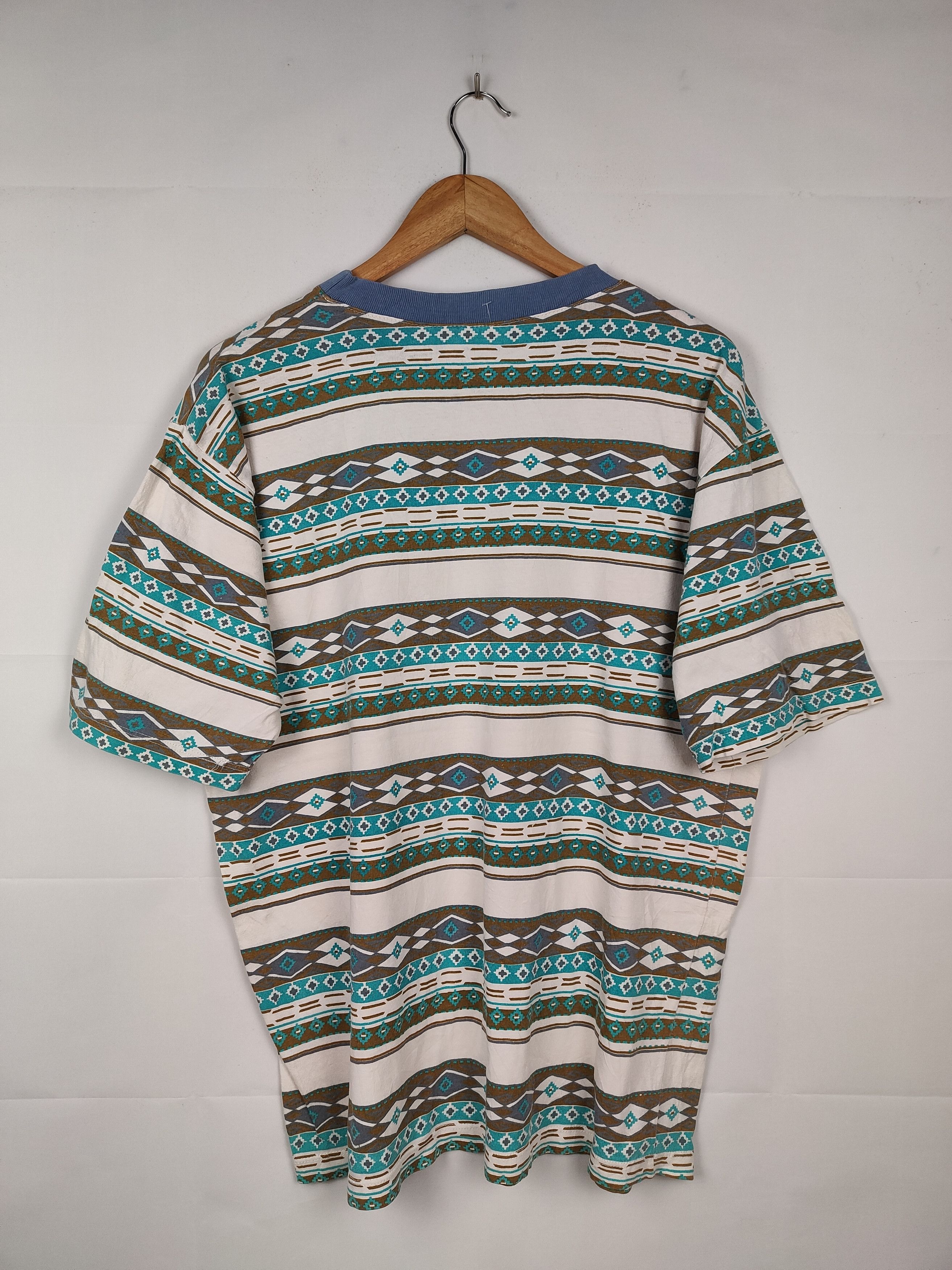 Vintage Vintage Stripe Beautiful Design Shirt Size US L / EU 52-54 / 3 - 3 Thumbnail