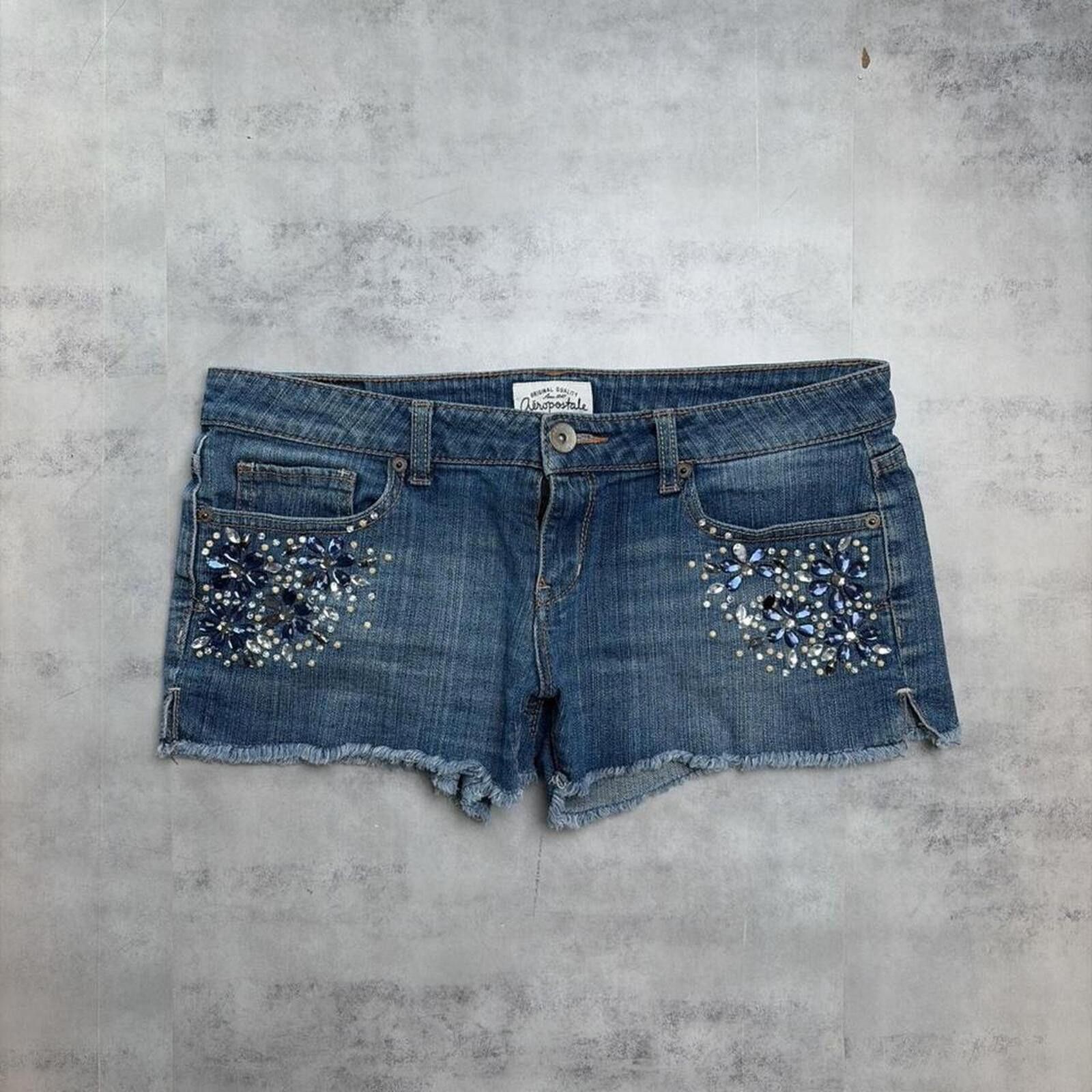 Aeropostale Y2K Blue Aeropostale Grunge Embellished Mini Denim Shorts Size 30" / US 8 / IT 44 - 1 Thumbnail