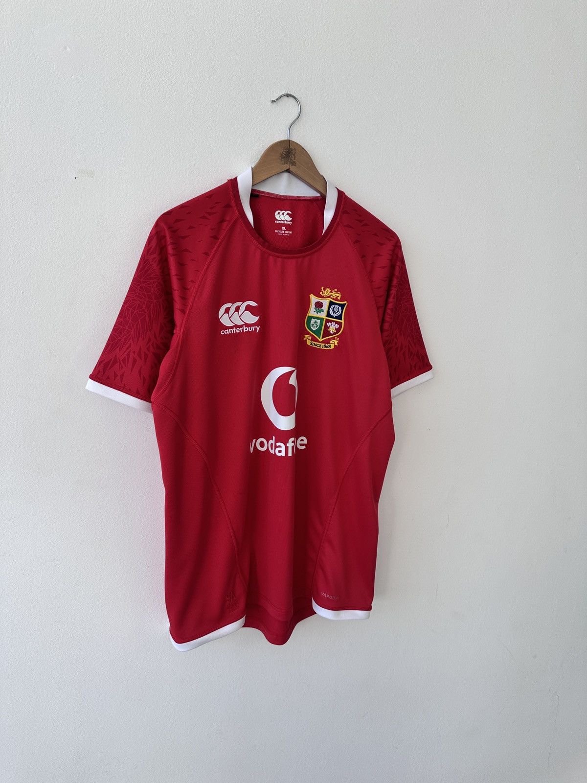 Canterbury of New Zealand Canterbury British & Irish Lions Rugby Training Jersey 2021 Size US XL / EU 56 / 4 - 2 Thumbnail