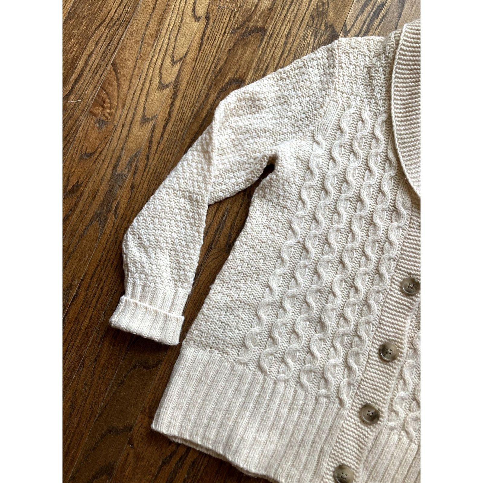 Eddie Bauer Eddie Bauer Cardigan Sweater Womens Large Beige Wool Cable-Knit Shawl Lambswool L Size L / US 10 / IT 46 - 2 Thumbnail