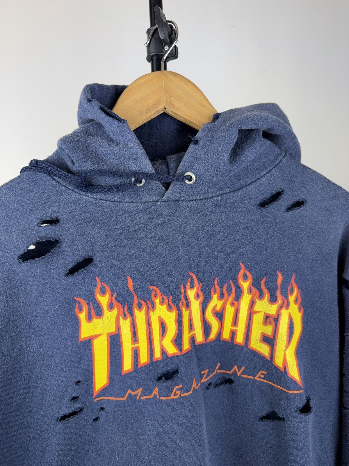 Thrasher Vintage 00s Thresher Distressed Faded Y2K SK8 Hoodie Size US L / EU 52-54 / 3 - 6 Thumbnail