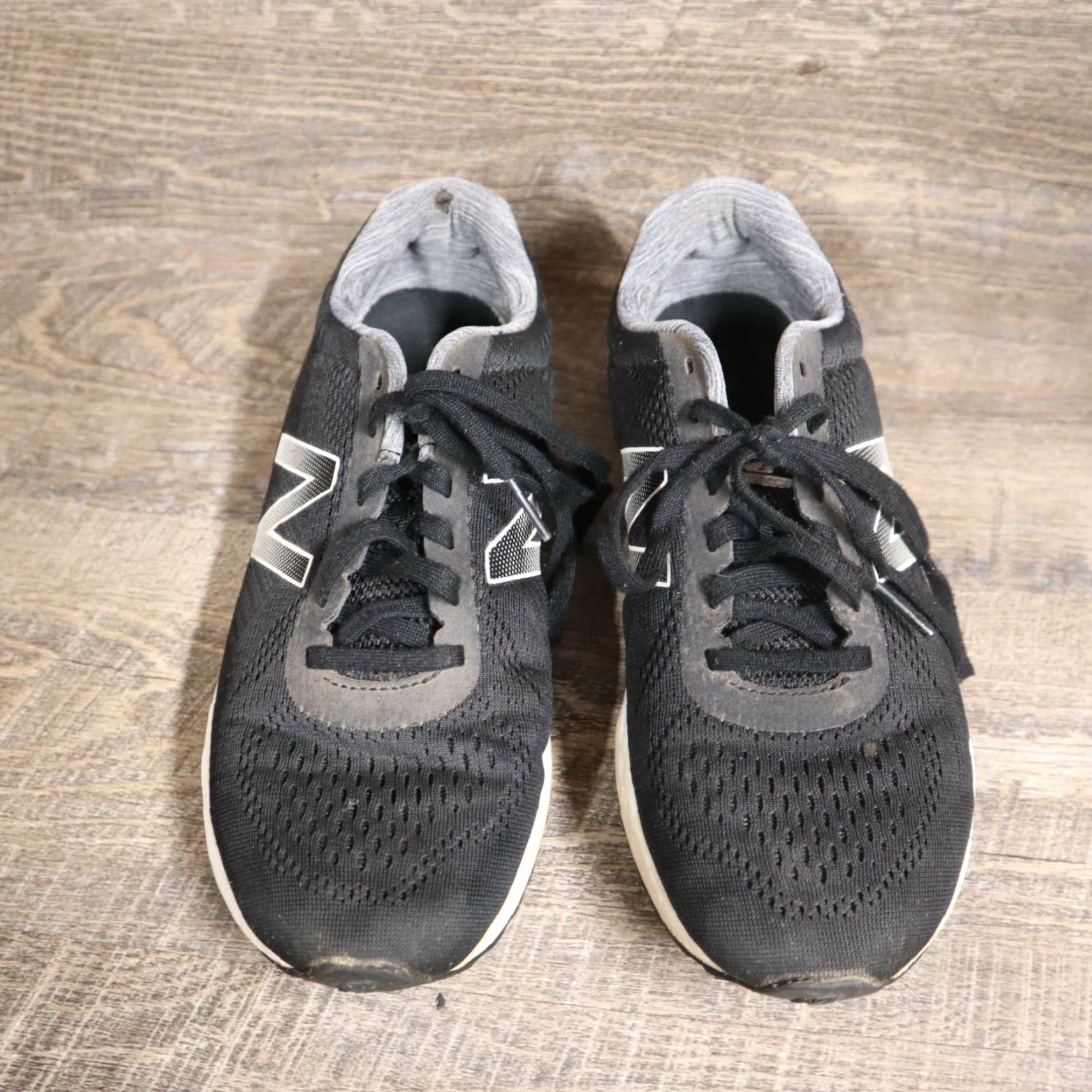 New Balance New Balance WARISSB1 Running Sneaker - Women’s Size 8.5 Black B Shoes Size US 8.5 / IT 38.5 - 3 Thumbnail