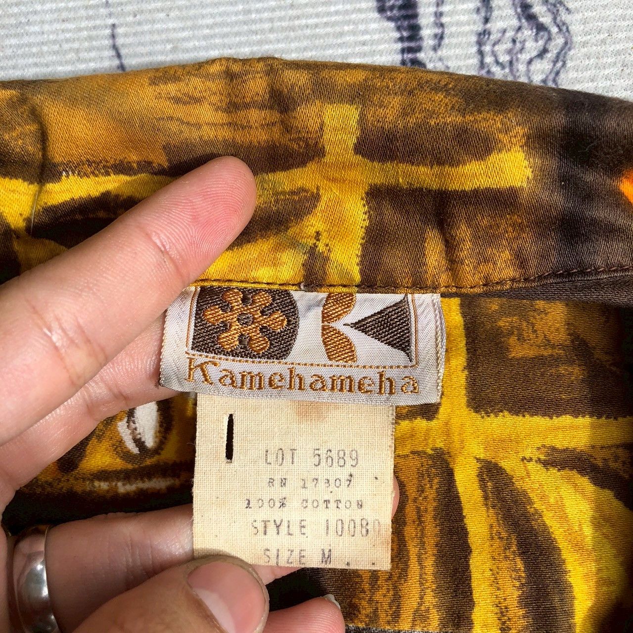 Vintage Vintage 90s Kamehameha Hawaiian Tiki Shirt Size US M / EU 48-50 / 2 - 7 Thumbnail