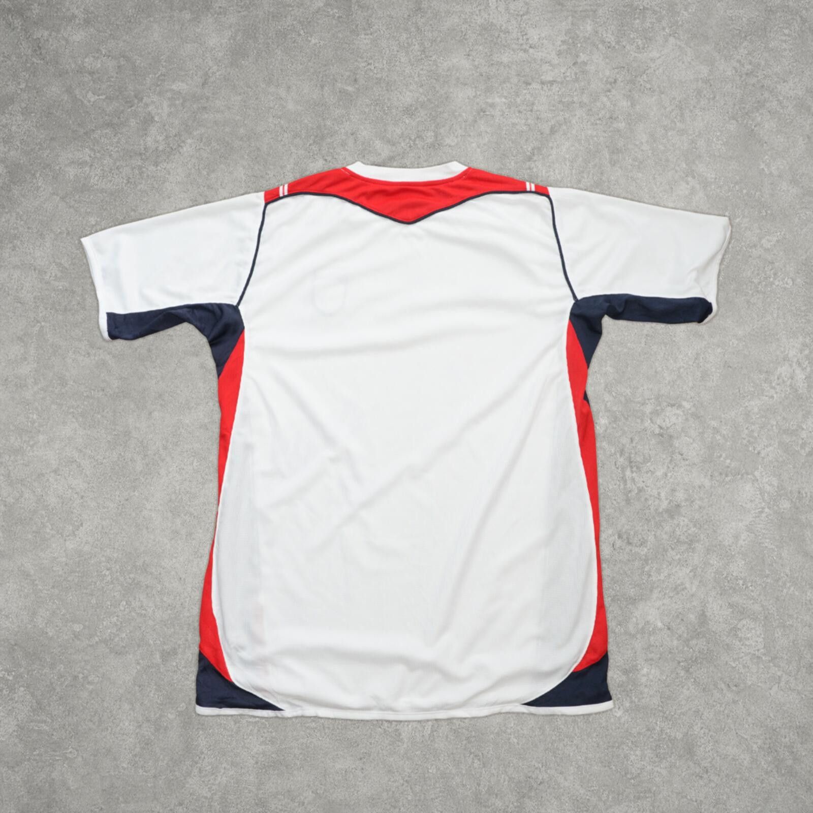 Umbro 2000s England Training Shirt Umbro (M/L) Size US M / EU 48-50 / 2 - 2 Thumbnail