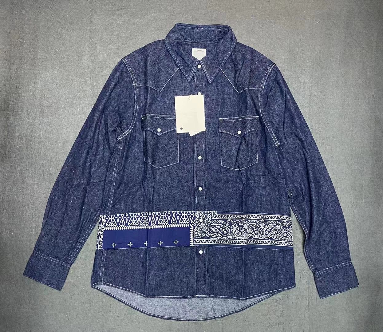 Visvim visvim SS Bandana Border Shirt One Wash Size US L / EU 52-54 / 3 - 1 Thumbnail