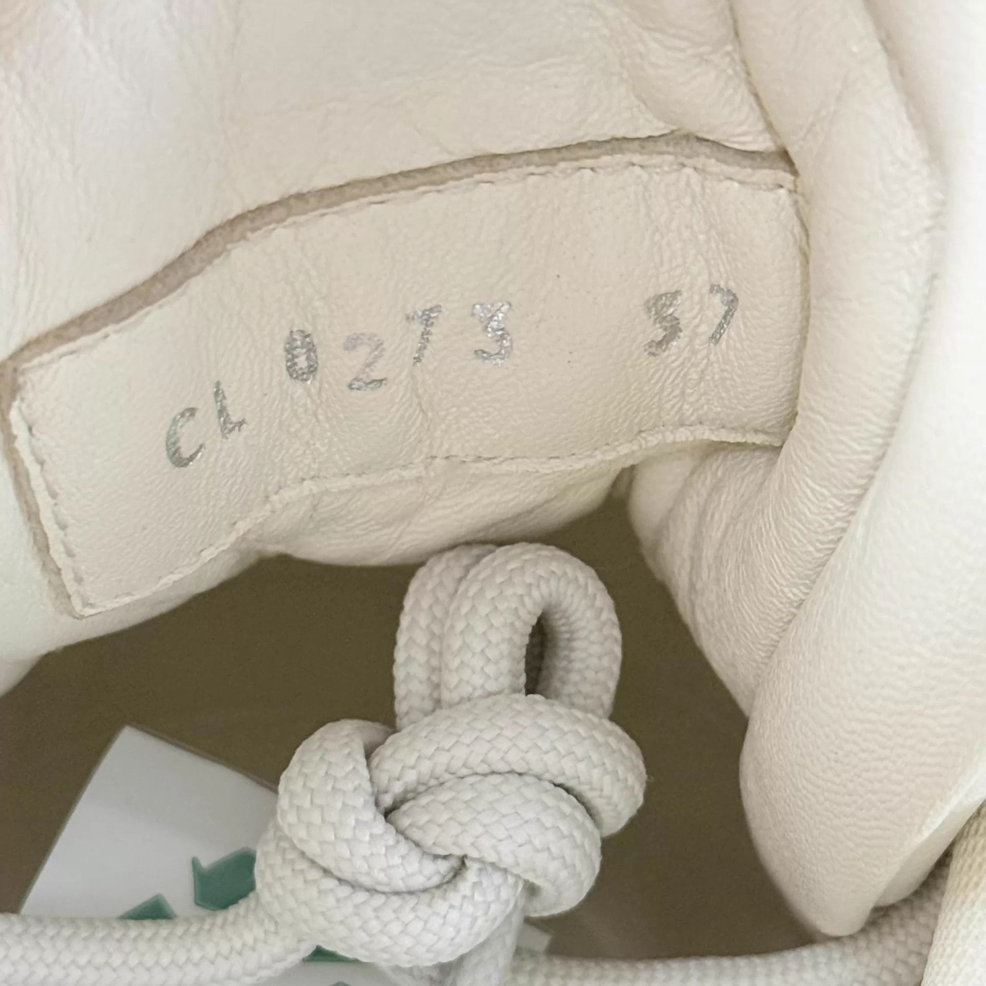 Louis Vuitton LV cream Monogram 2.0 platform sneakers 37 Mint Size US 6.5 / IT 36.5 - 4 Thumbnail