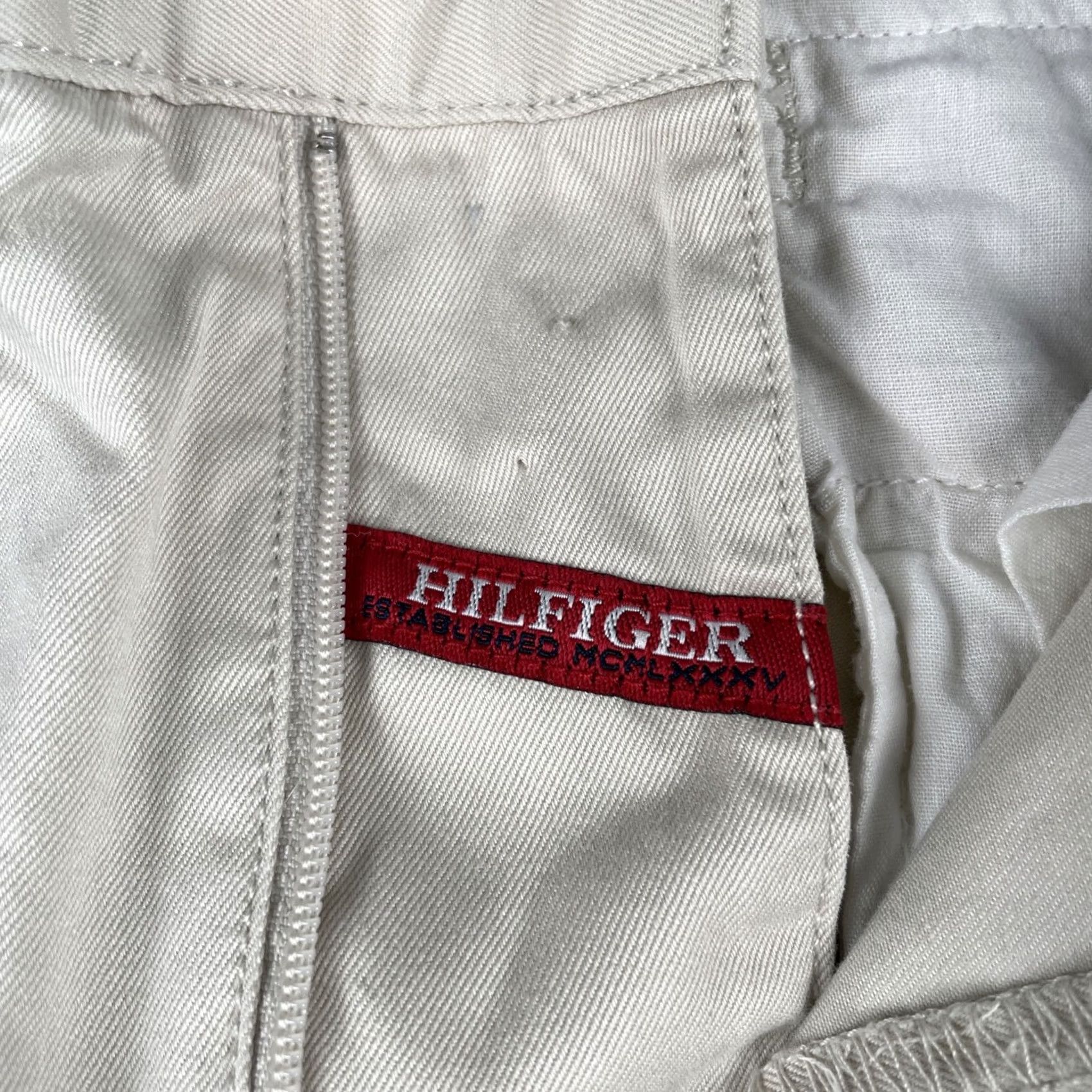 Tommy Hilfiger VINTAGE Tommy Hilfiger Khaki 100% Cotton Chino Pants Mens 32x31 Trousers Embroidery Logo Size US 32 / EU 48 - 5 Thumbnail