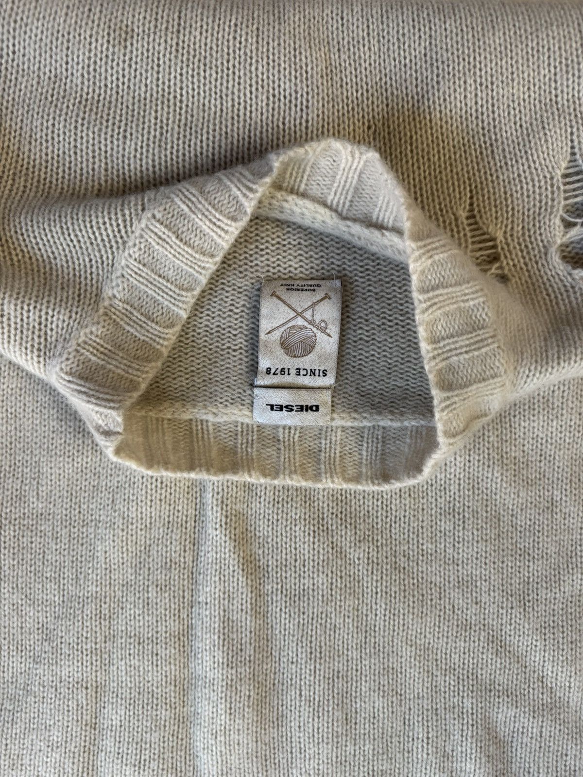 Diesel Diesel Cream Distressed Knitted Sweater Size US XL / EU 56 / 4 - 3 Thumbnail